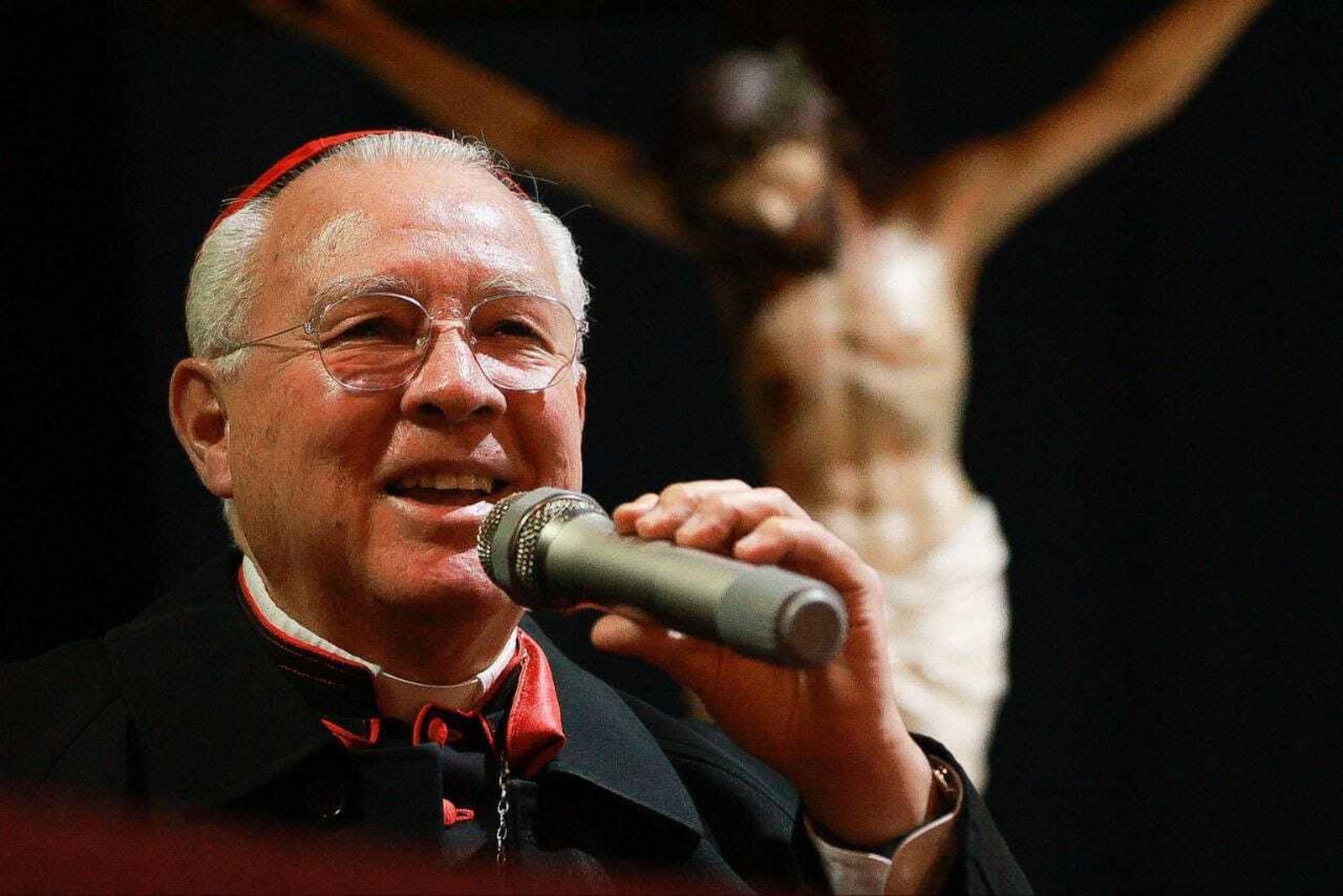 Cardenal Francisco Robles Ortega se pronuncia contra nuevas reformas que impulsará Andrés Manuel López Obrador