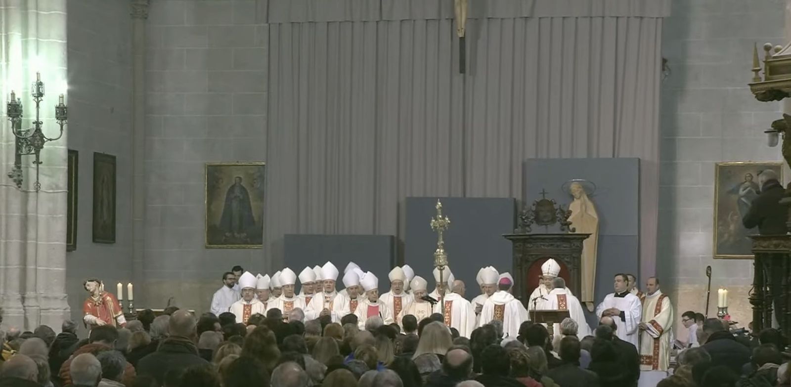 Ceremonia en la catedral de Palencia