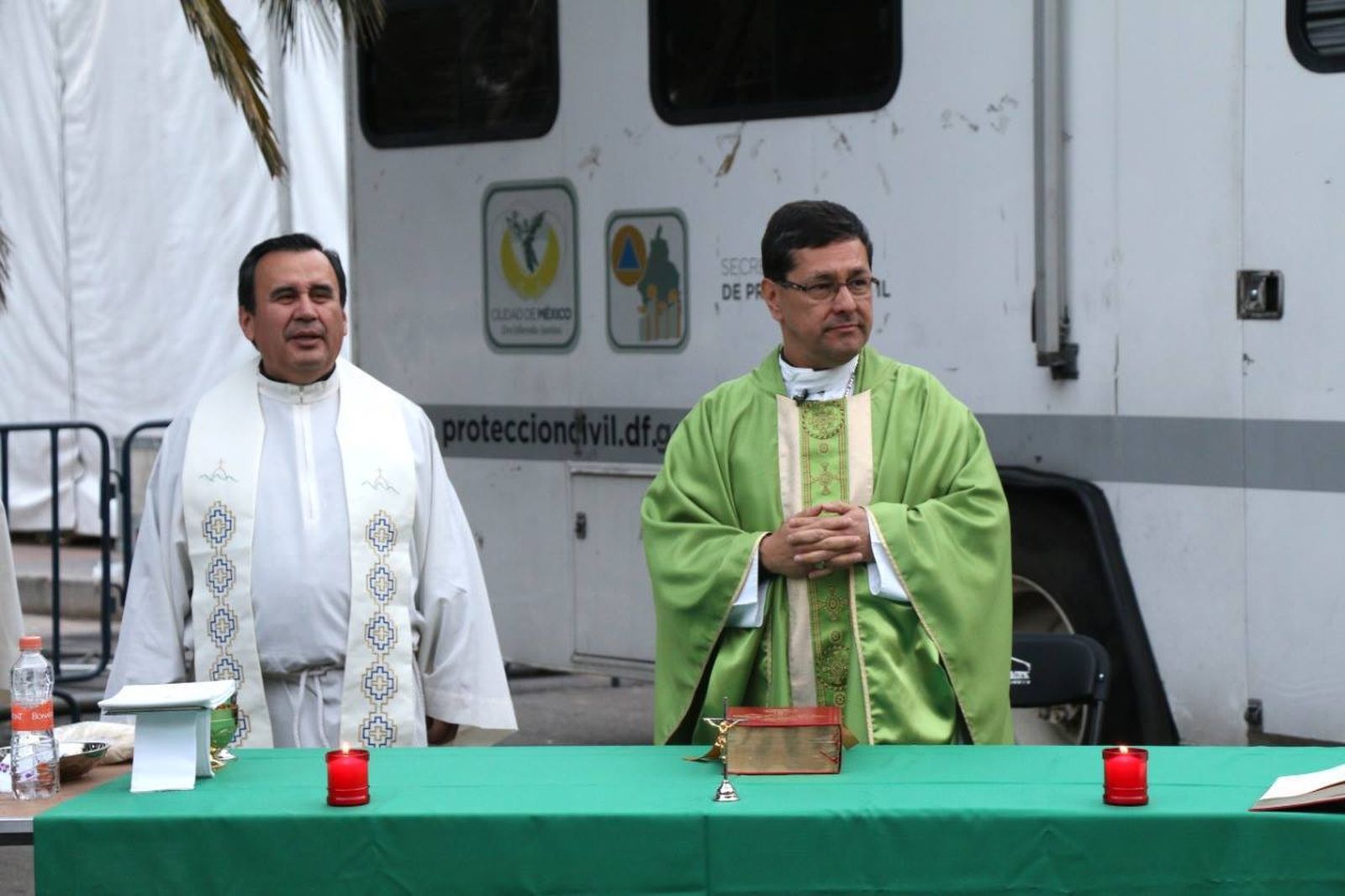 Obispos de la frontera entre México y Estados Unidos alertan sobre peligros que viven migrantes