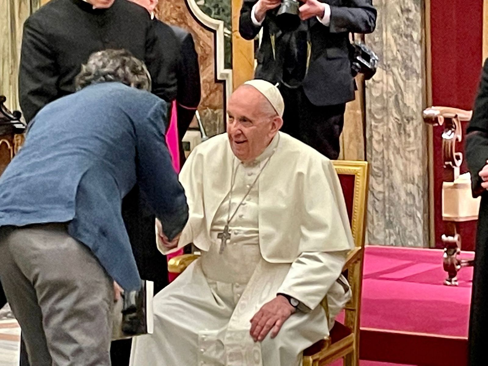 Jesús Bastante saluda al Papa