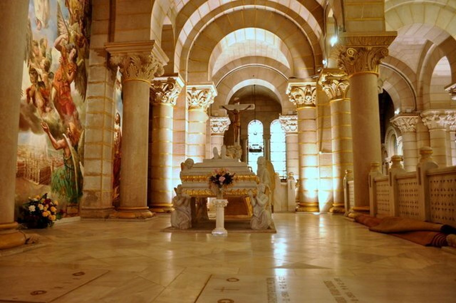 Cripta de La Almudena