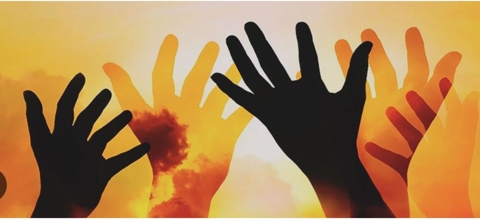 Este pueblo me honra con los labios