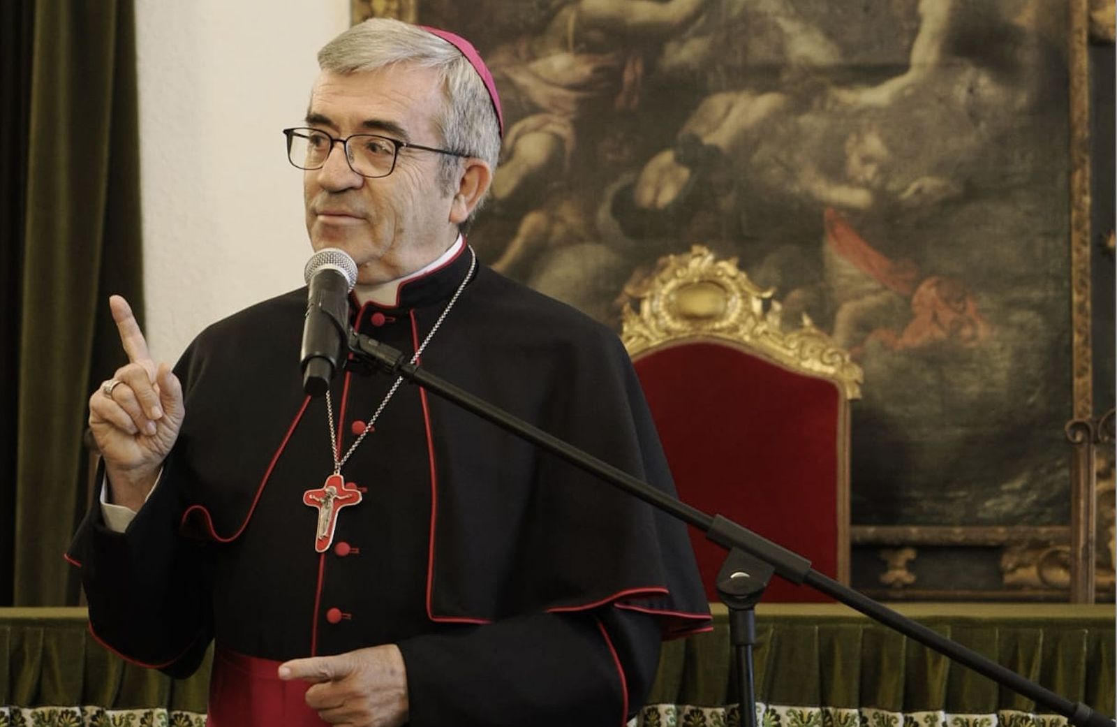 Argüello  durante su felicitación navideña en el Arzobispado