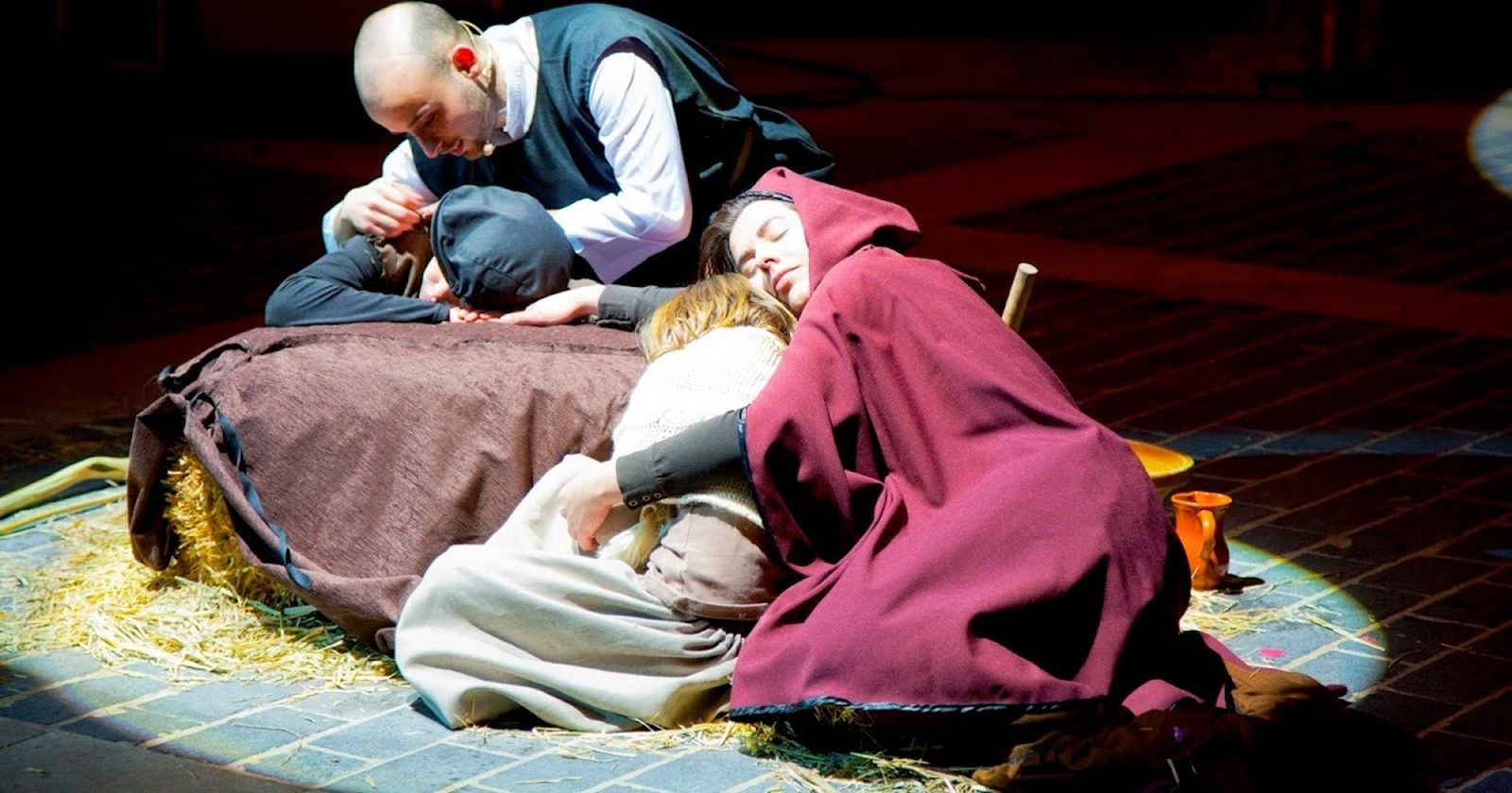 Representación teatral en Quesa, en la Fiesta de la Reserva