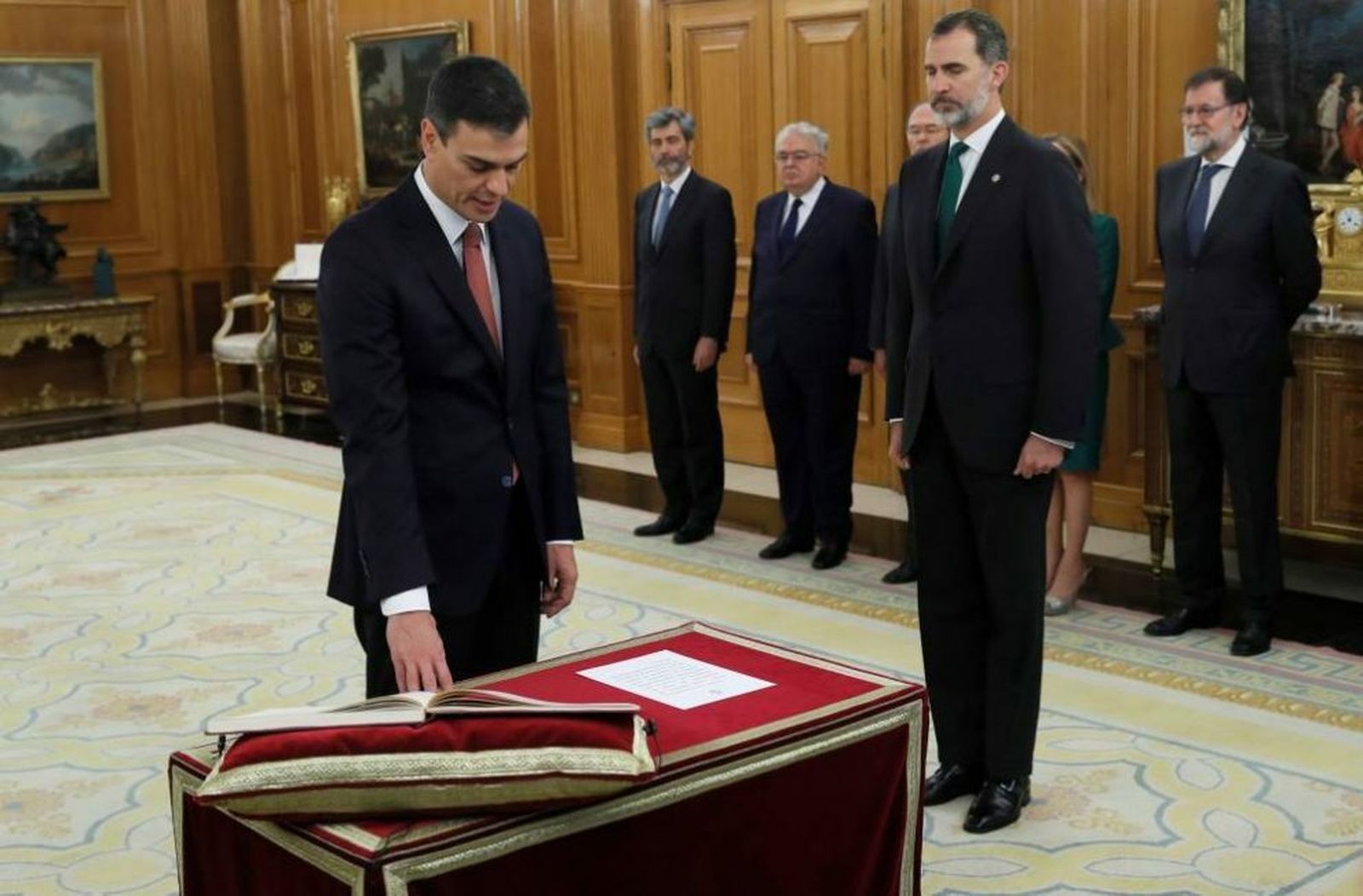 Toma de posesión de Pedro Sánchez