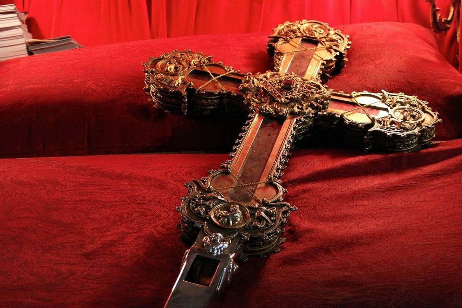 "Lignum Crucis" de Santo Toribio