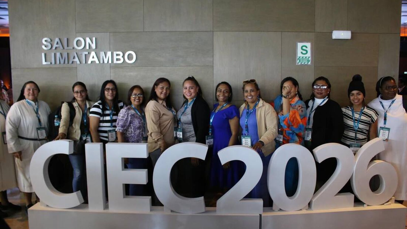 Asistentes al XXIX Congreso de la CIEC