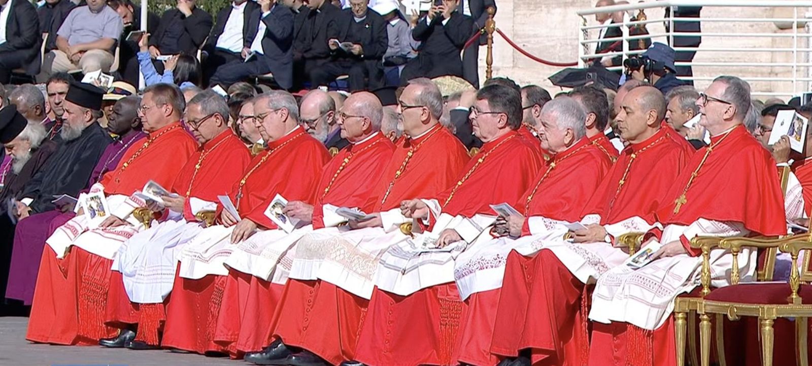Los nuevos cardenales escuchan al Papa