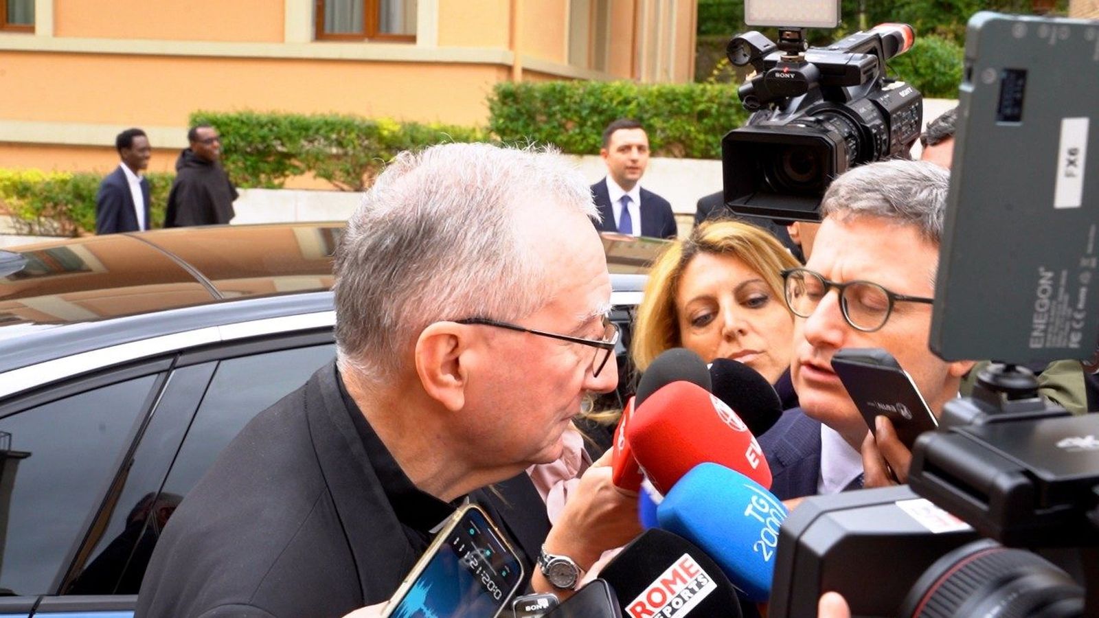 Parolin, en su encuentro con los periodistas