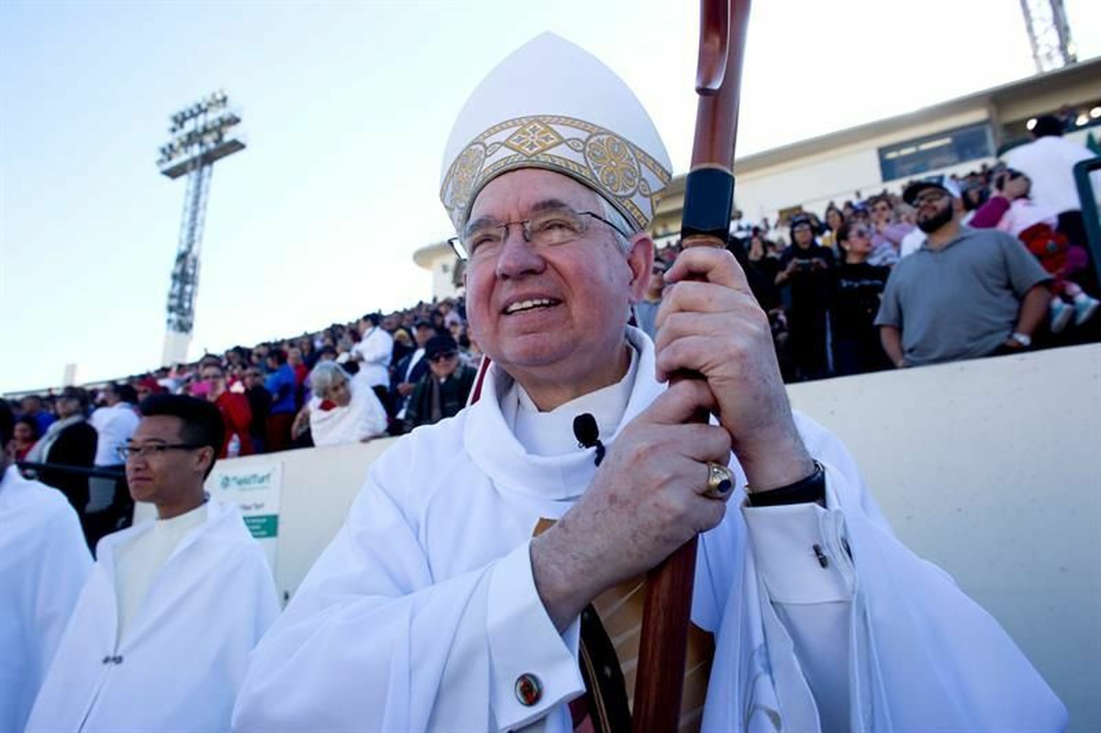 Arzobispo José H. Gómez