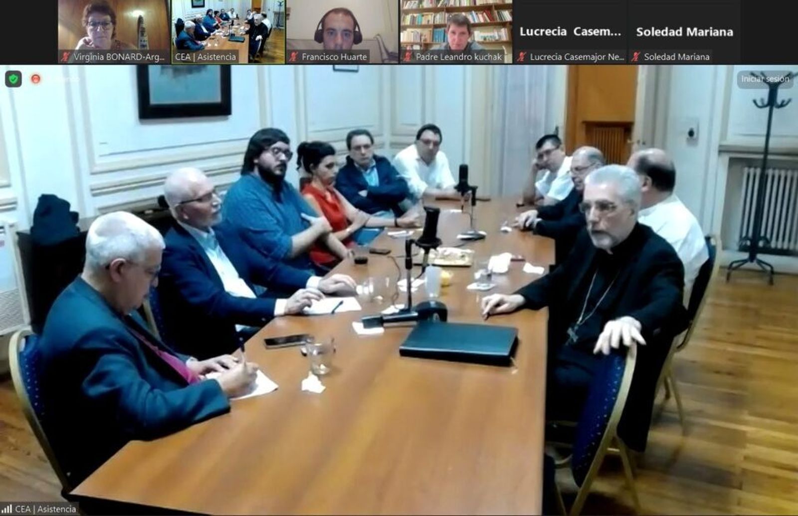 Monseñor Luis Marín de San Martín OSA .Rueda de prensa en Buenos Aires