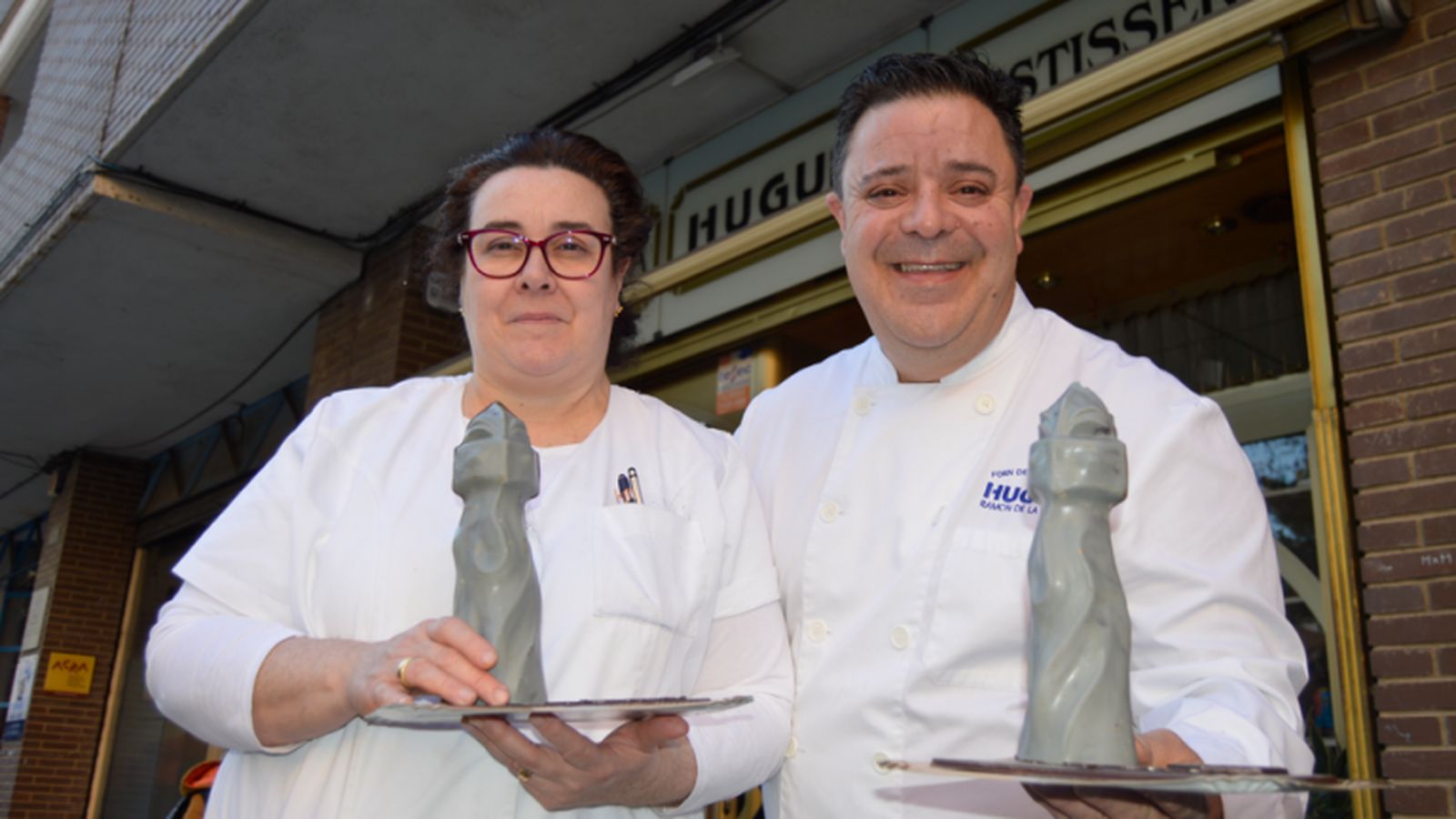 Piezas inspiradas en la arquitectura de Gaudí, elaboradas en el Forn Huguet.