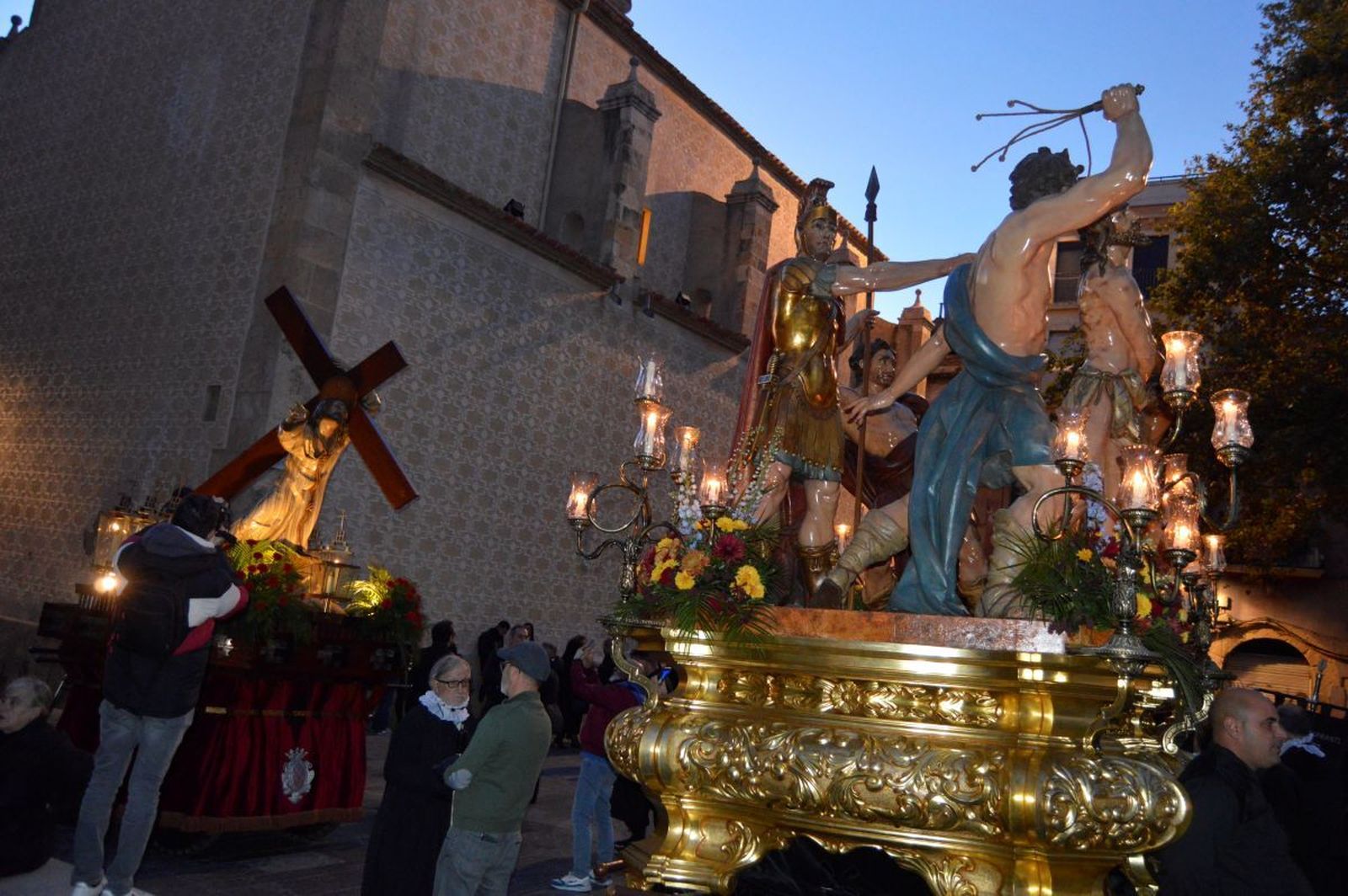 La procesión por las calles de Tarragona