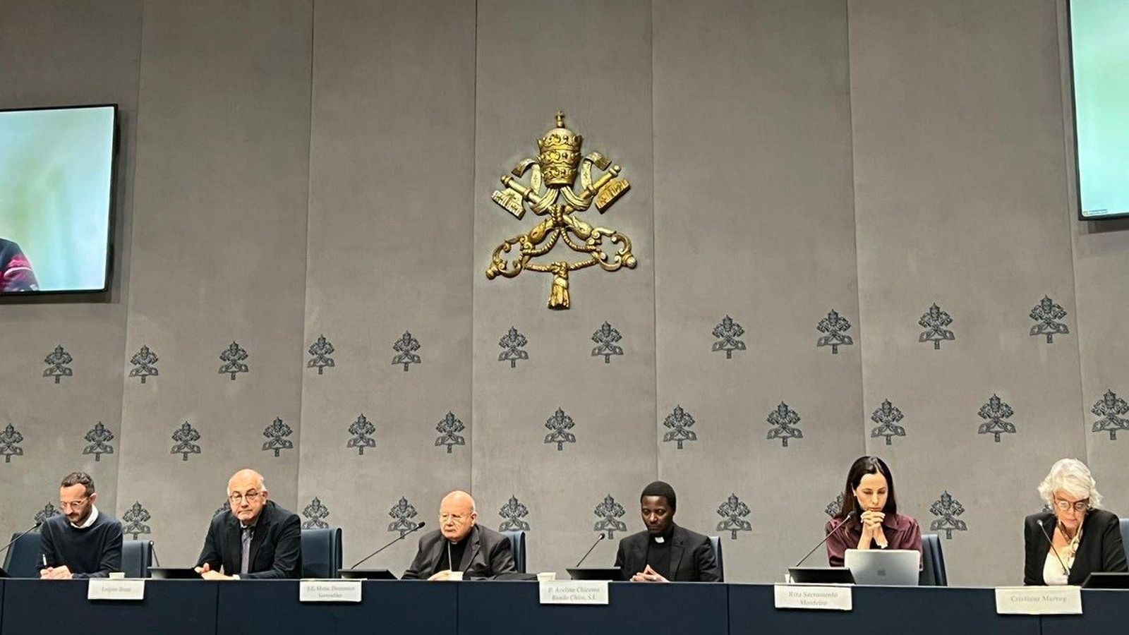 Presentación de 'Restarting the Economy'