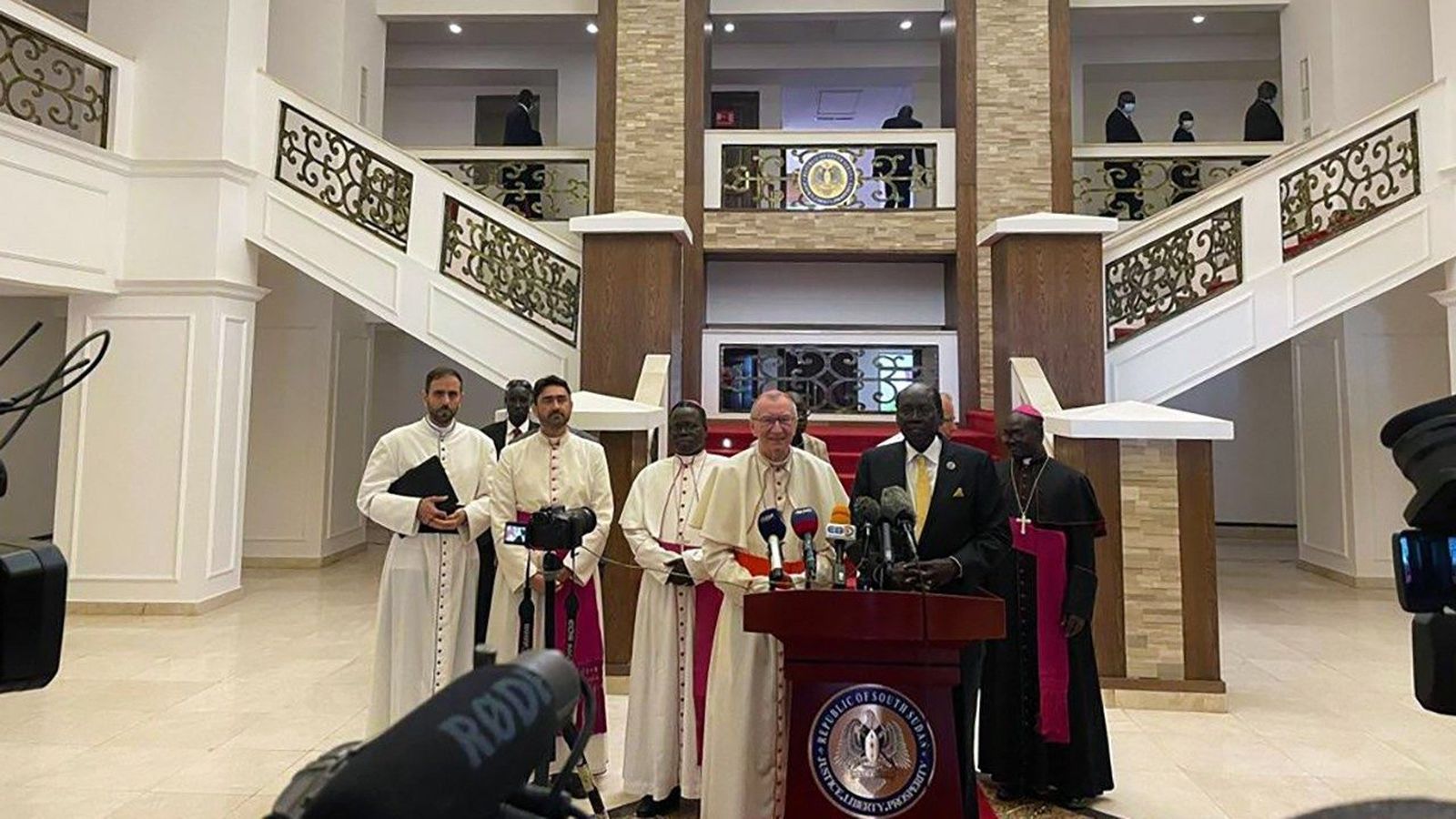 Rueda de prensa del Secretario de Estado