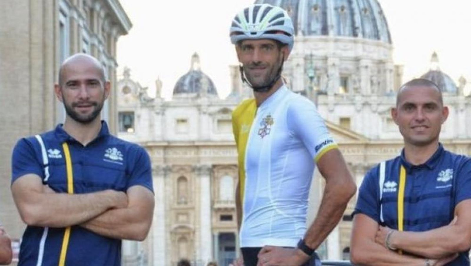 Rien Schuurhuis, 'el ciclista del Papa'