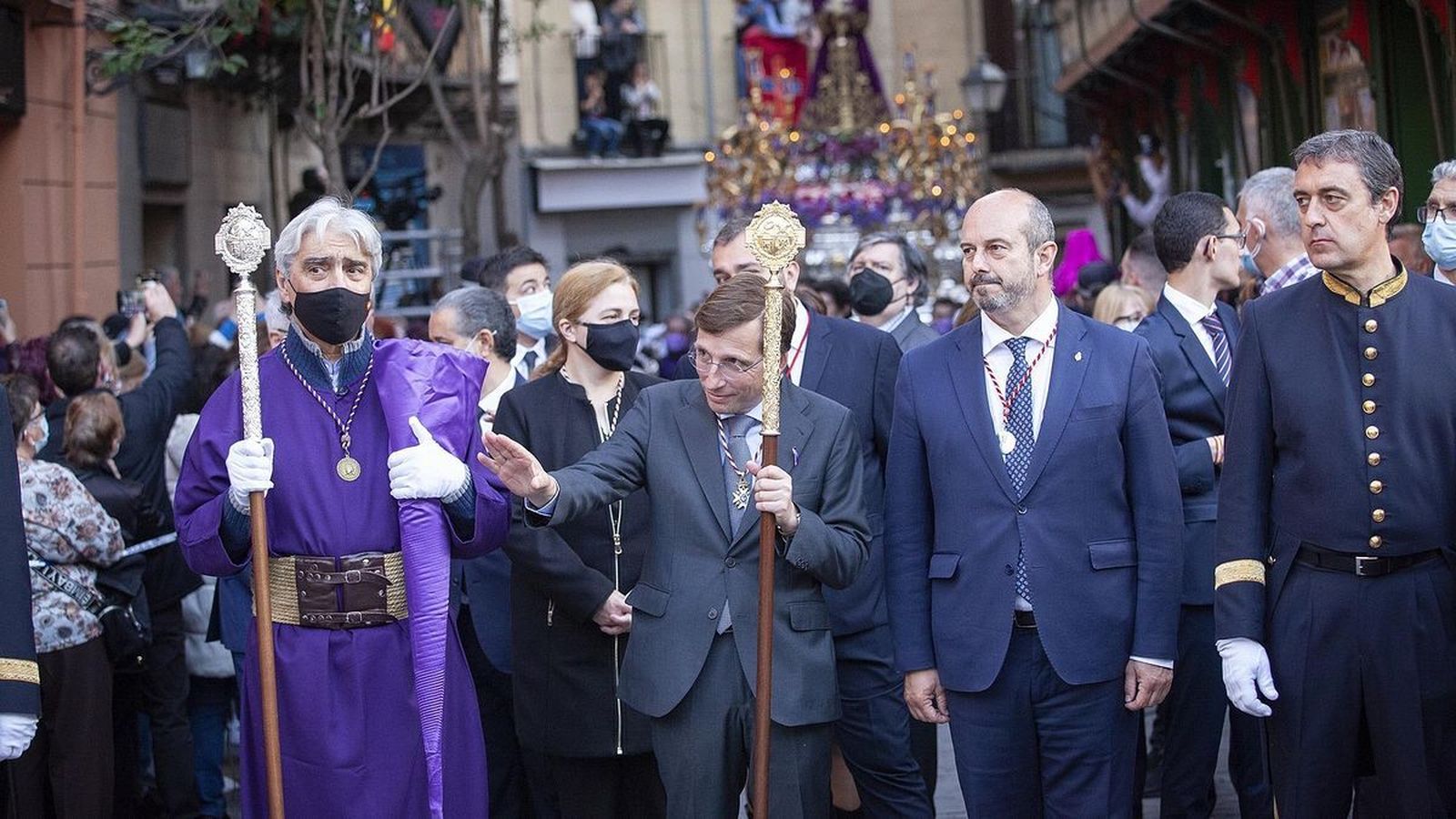 El Arzobispado de Madrid comisaría las hermandades de 'El Pobre' y La Macarena
