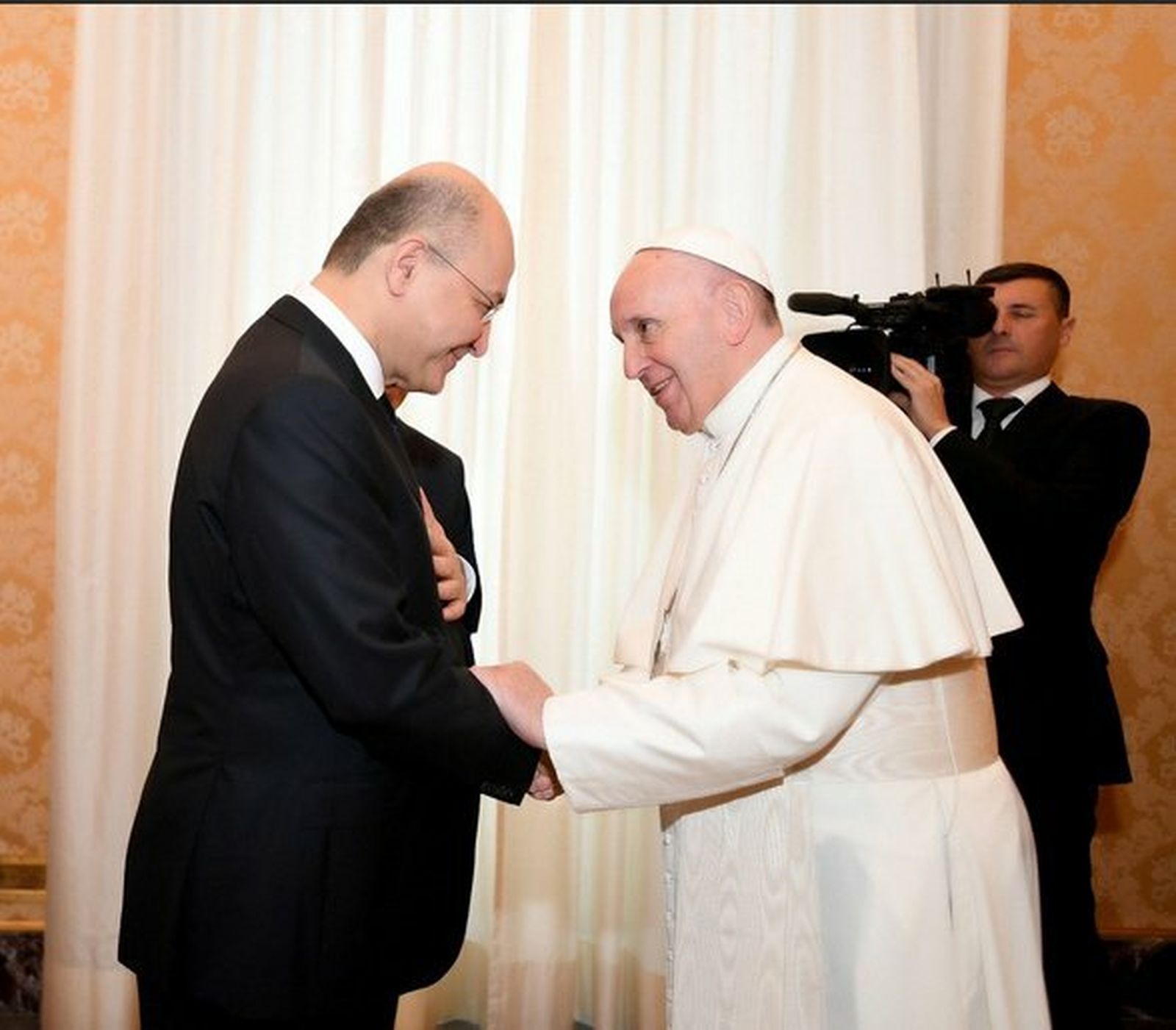 Francisco, con el presidente de Irak