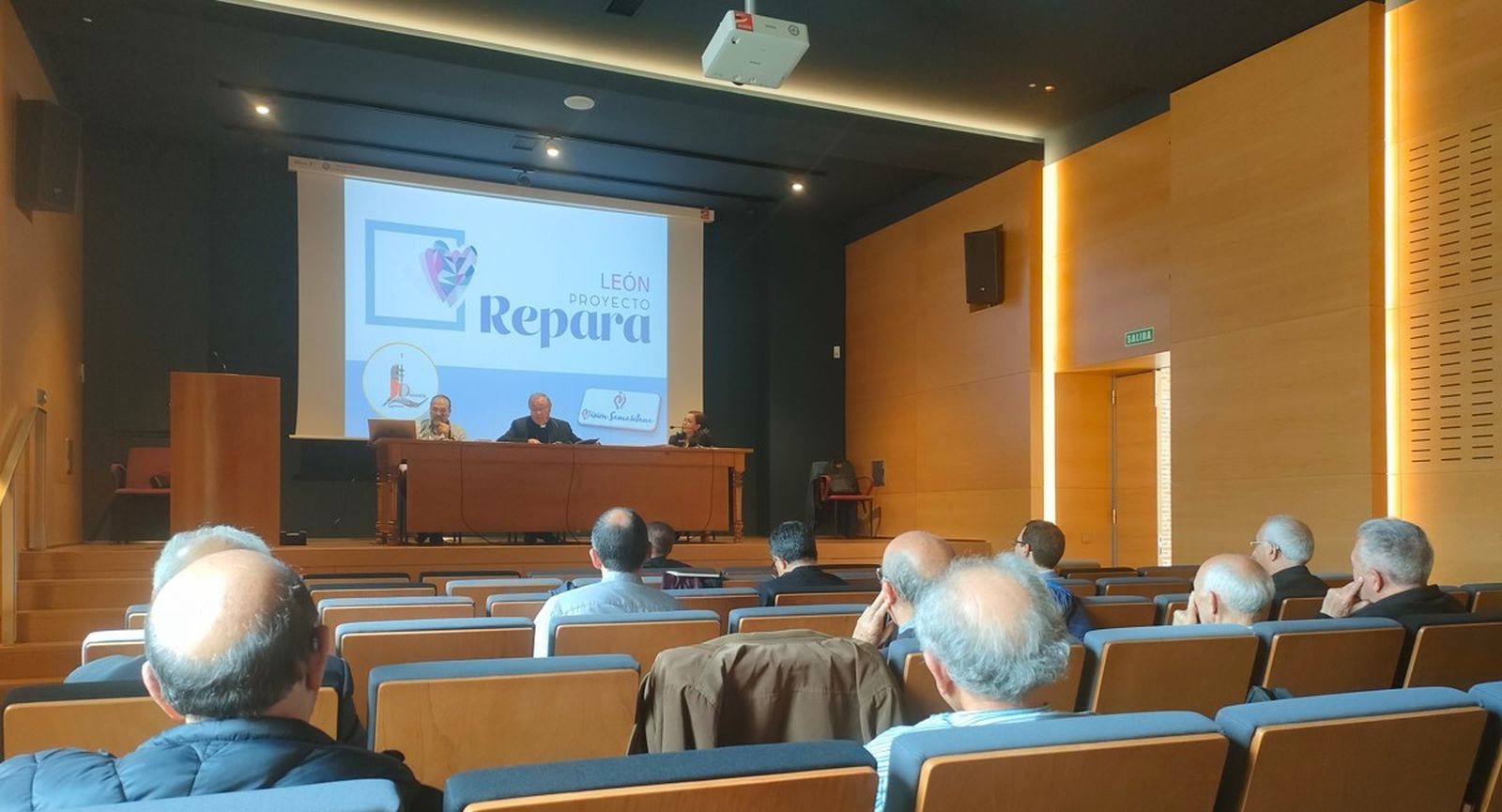 Presentación del Proyecto Repara en León