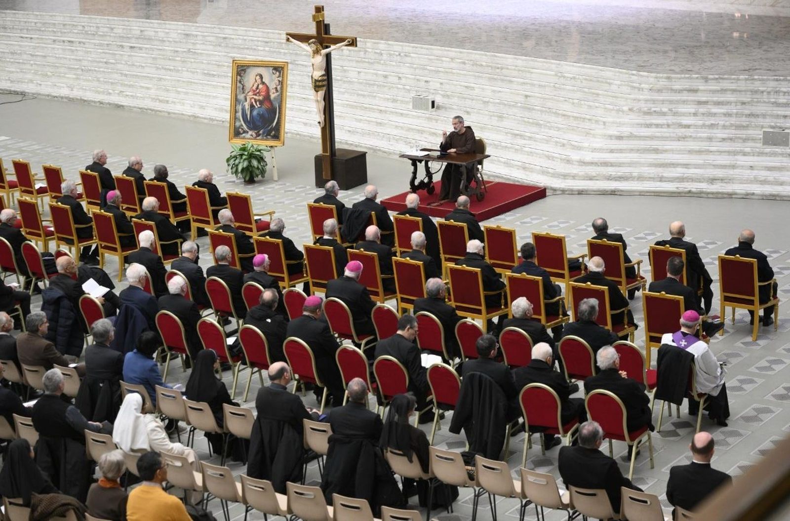 Ejercicios espirituales para la Curia en el Aula Pablo VI
