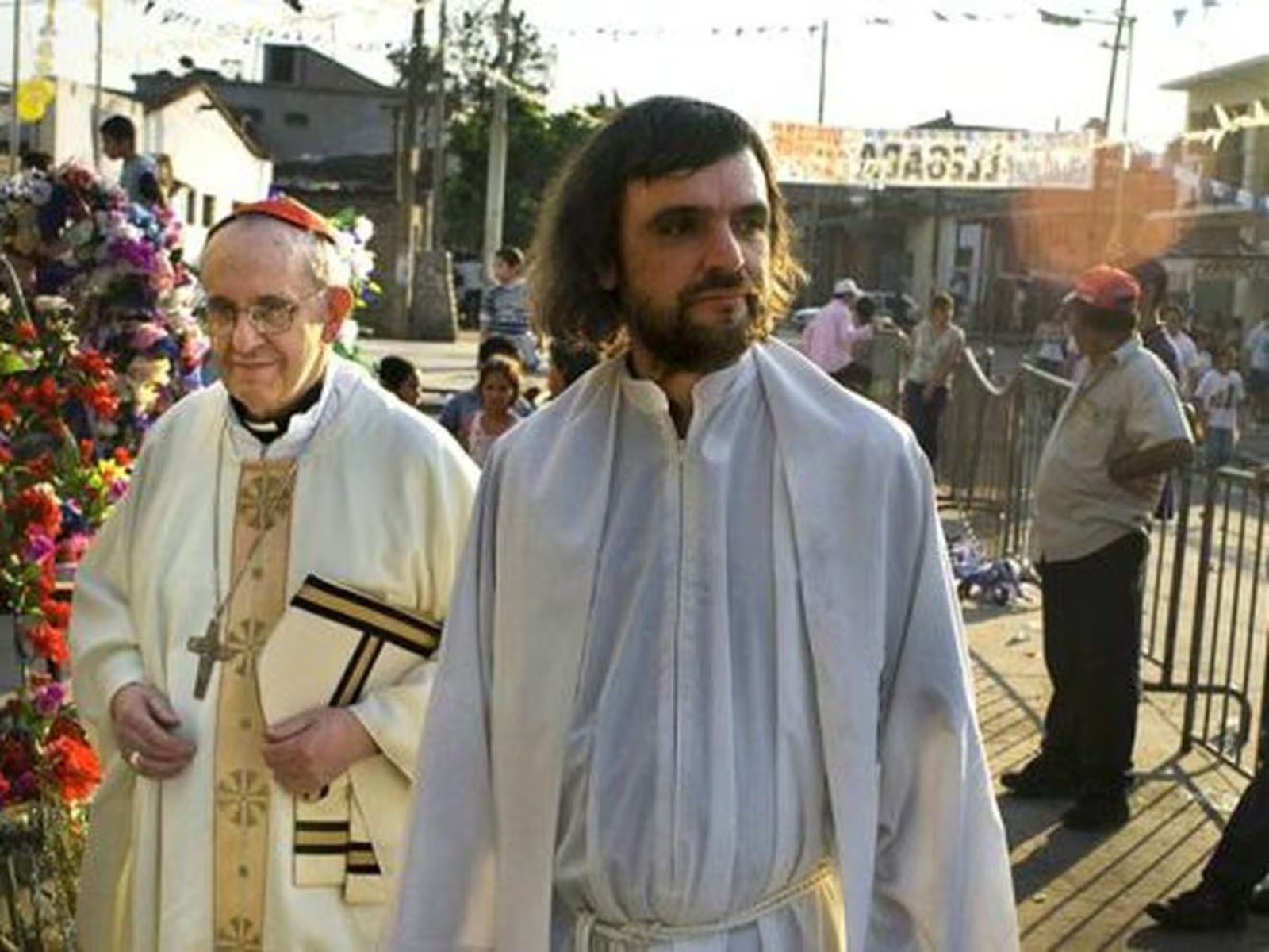 Bergoglio y padre Di Paola