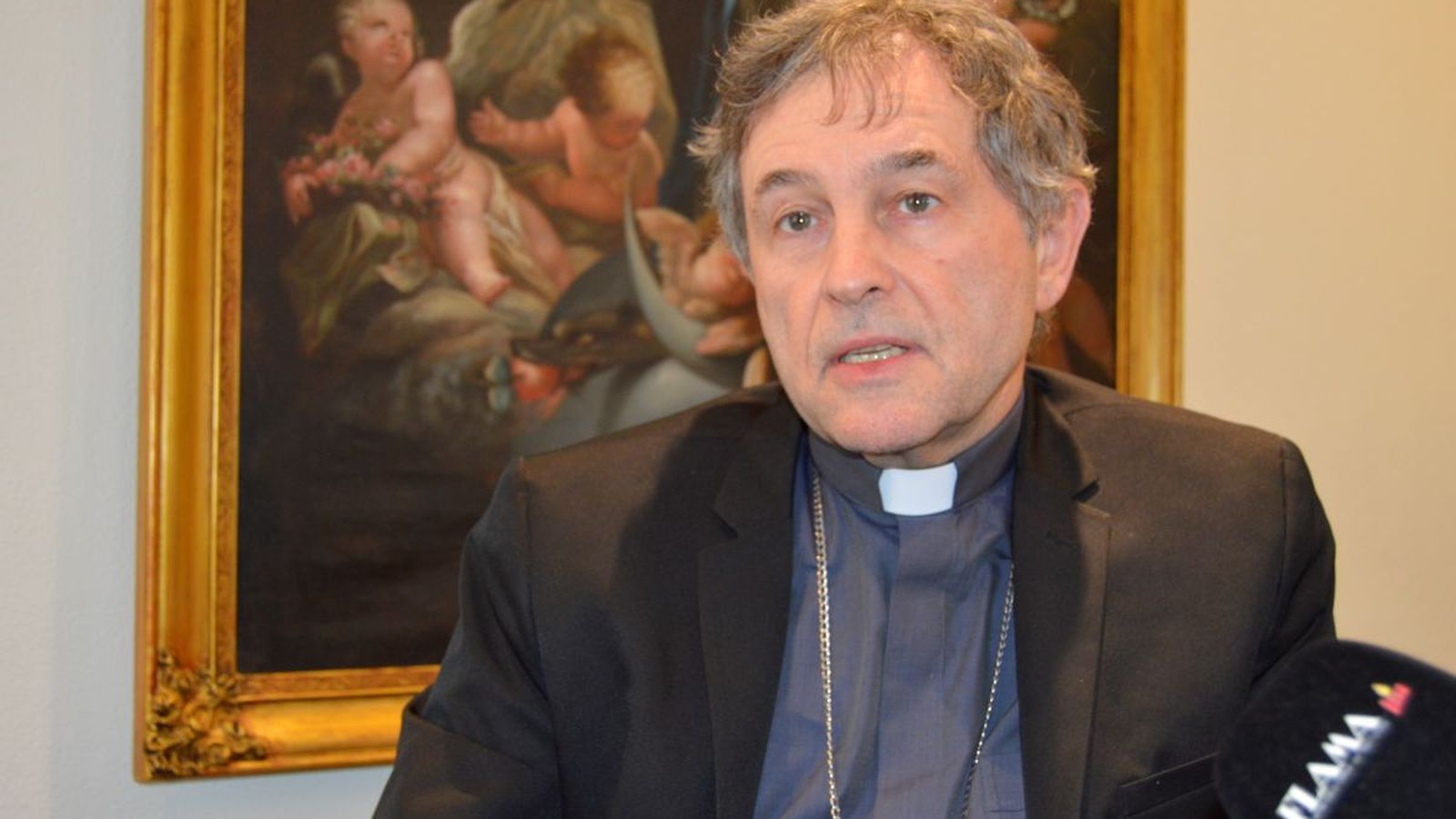 Segura recuerda cómo la familia y la fe personal marcan su manera de vivir la Iglesia.