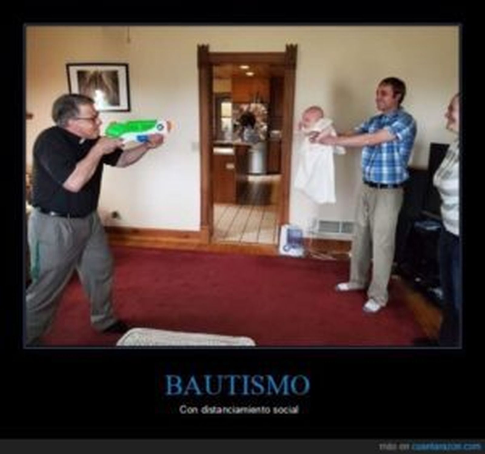 Bautismo a distancia (social)