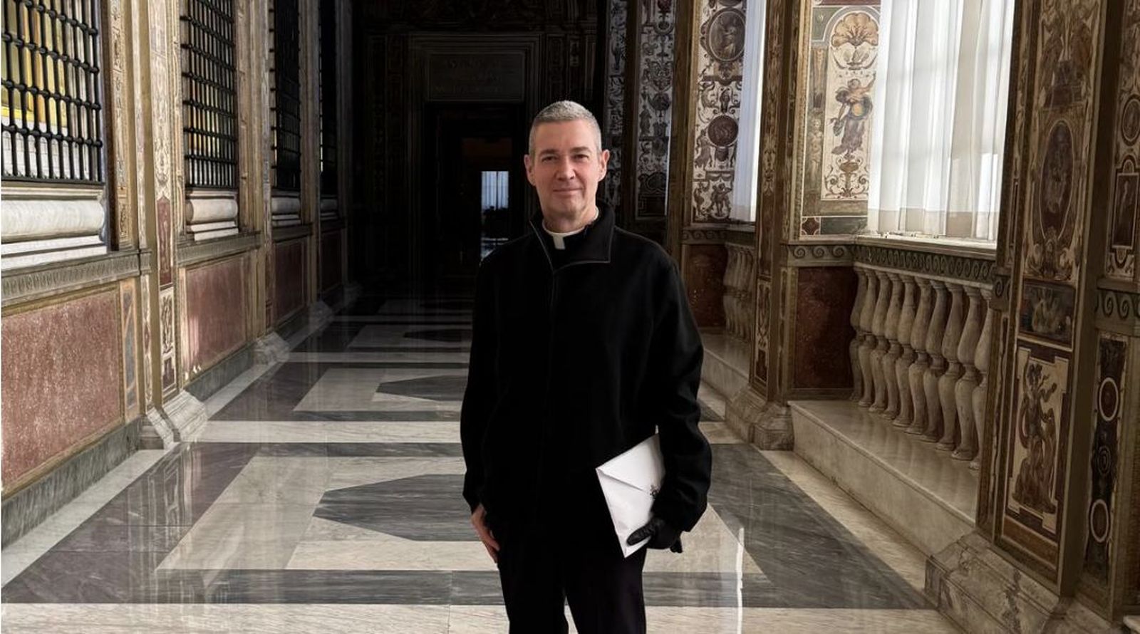 Bertomeu en la terza loggia de Secretaría de Estado