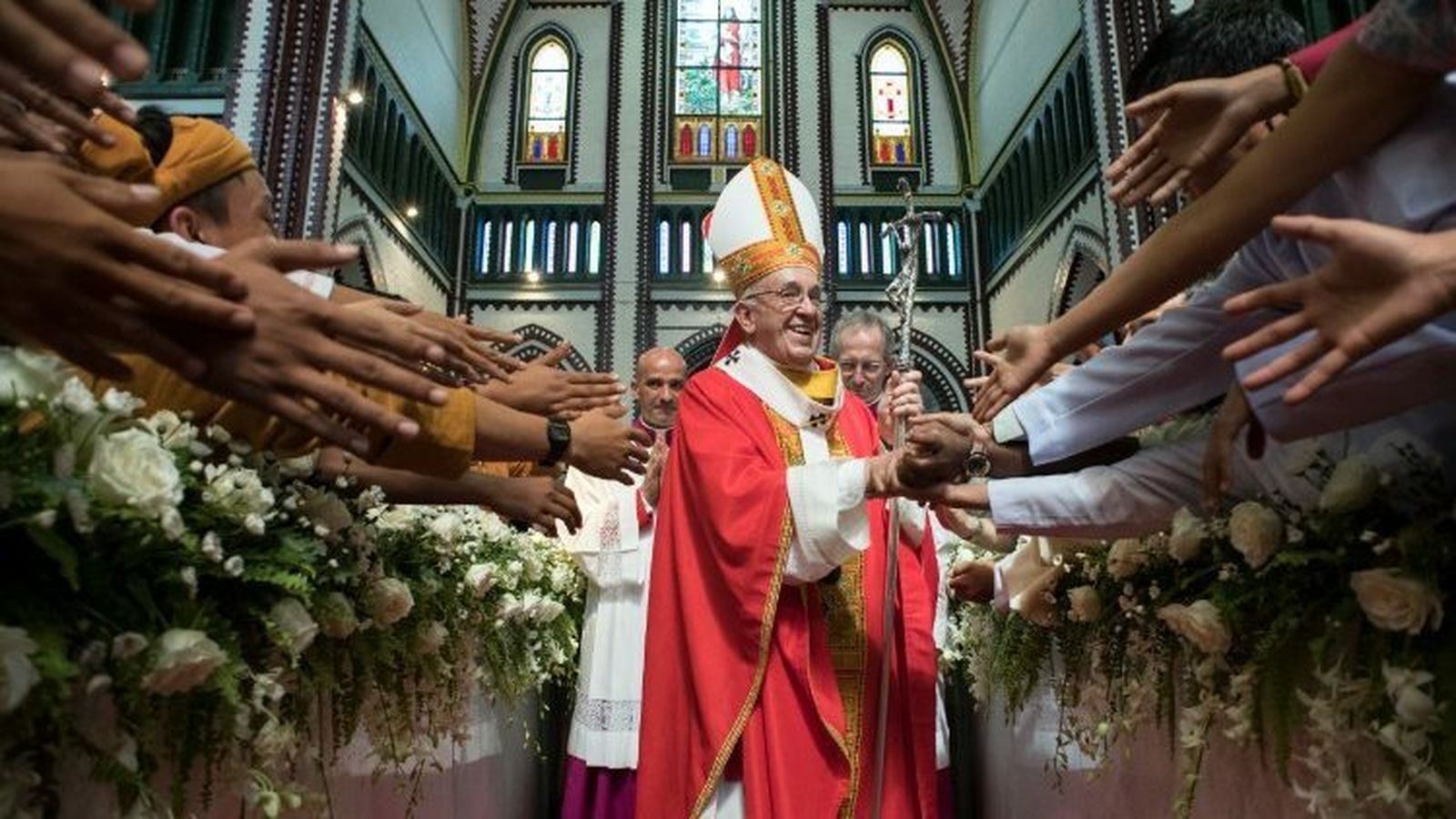 Un pontificado de los abrazos