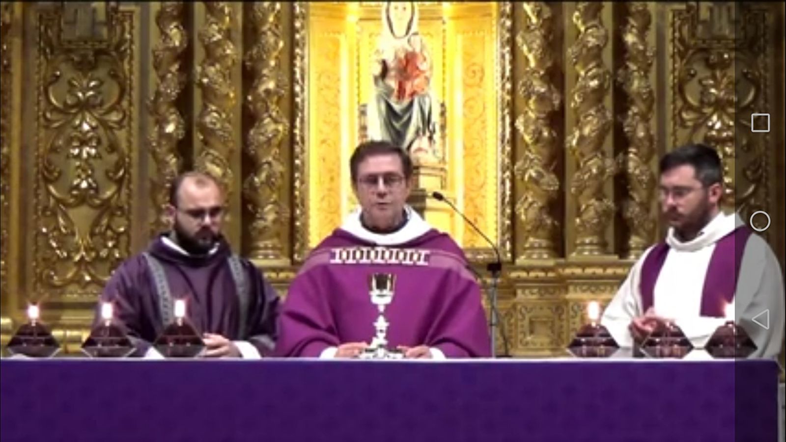 La misa por À Punt