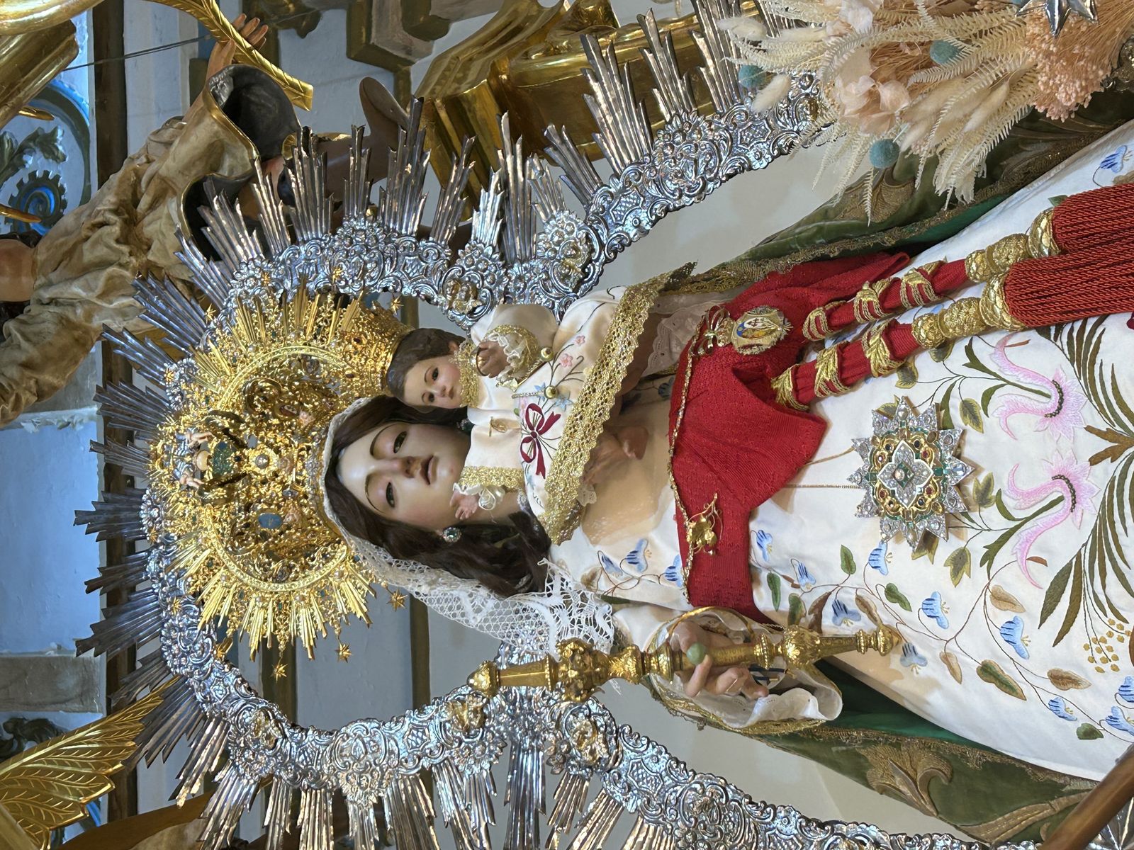 María, Estrella de la mañana, salud de los enfermos...