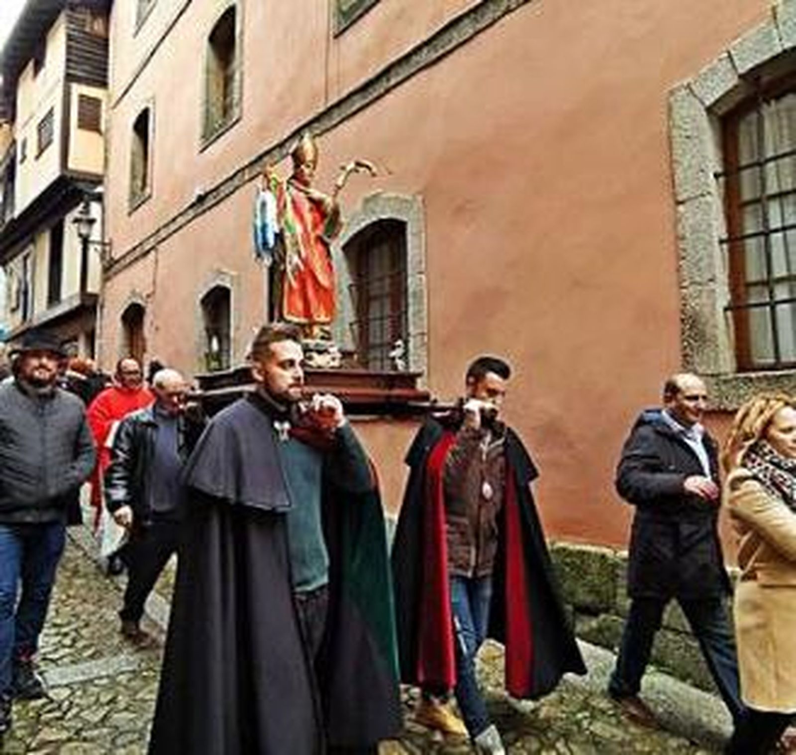 Procesión de san Blas en Mogarraz