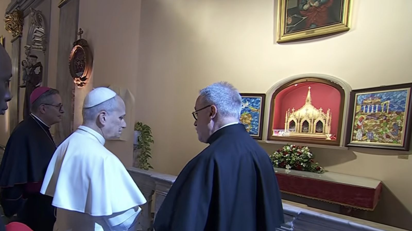 Papa en la capilla de Santa Devota