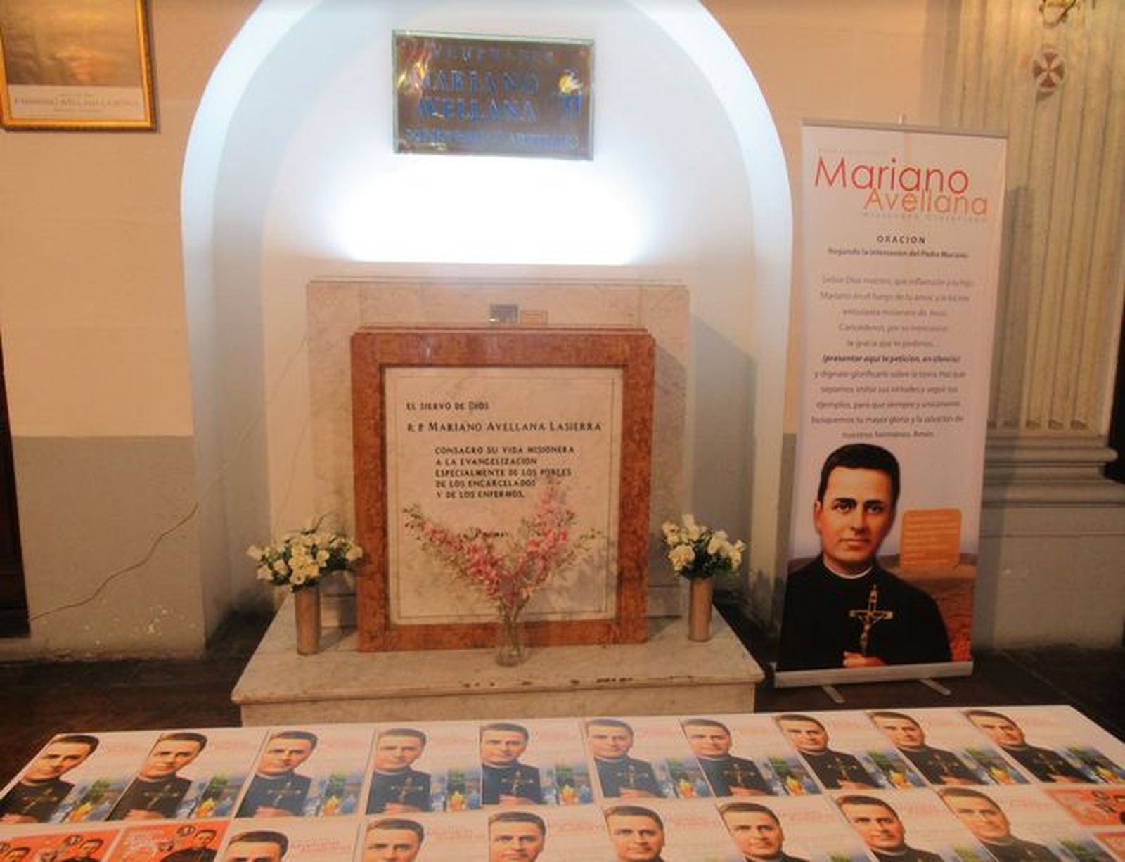 Tumba del venerable Mariano Avellana