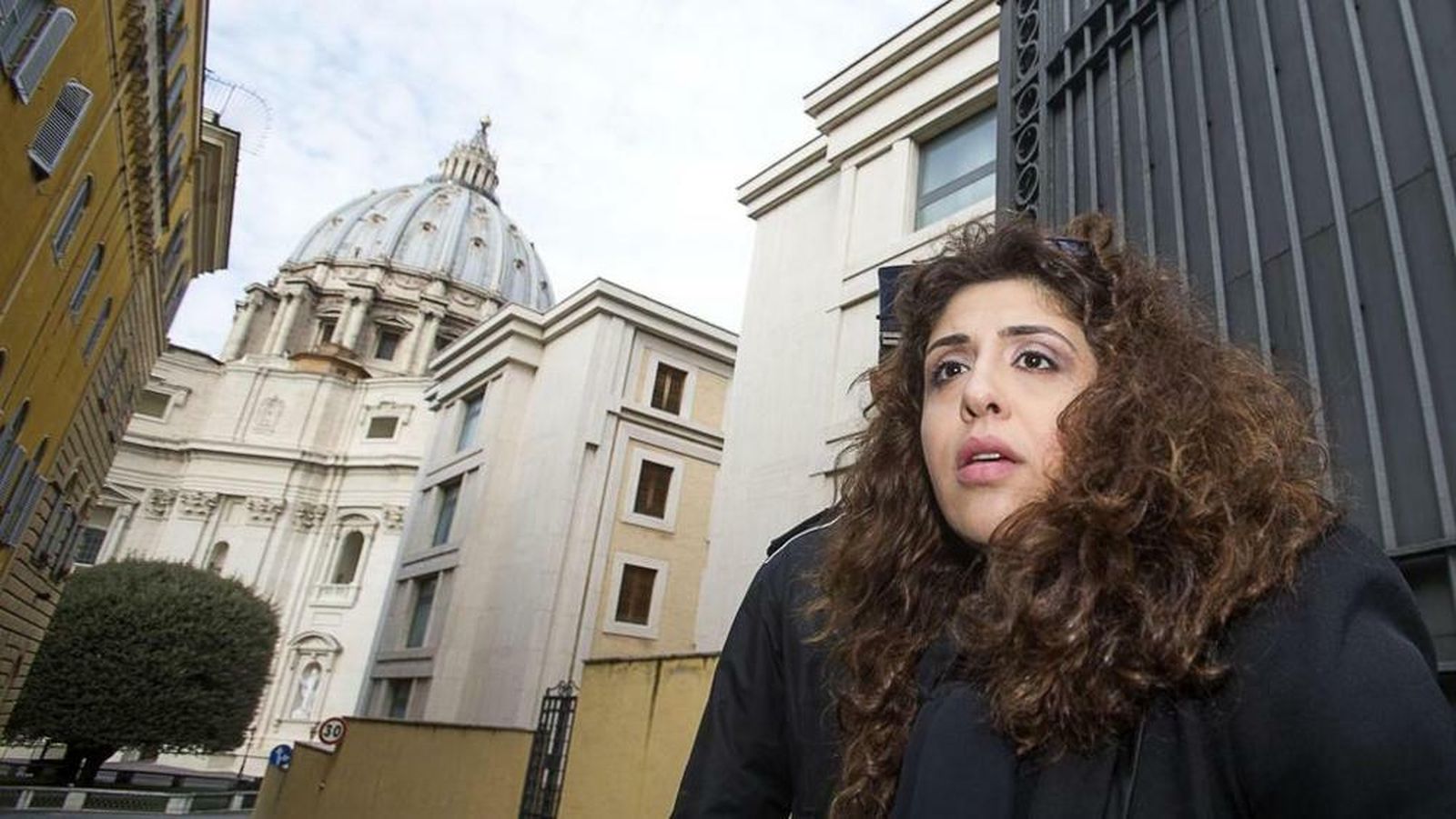 Francesca Chaouqui, entrando al Vaticano