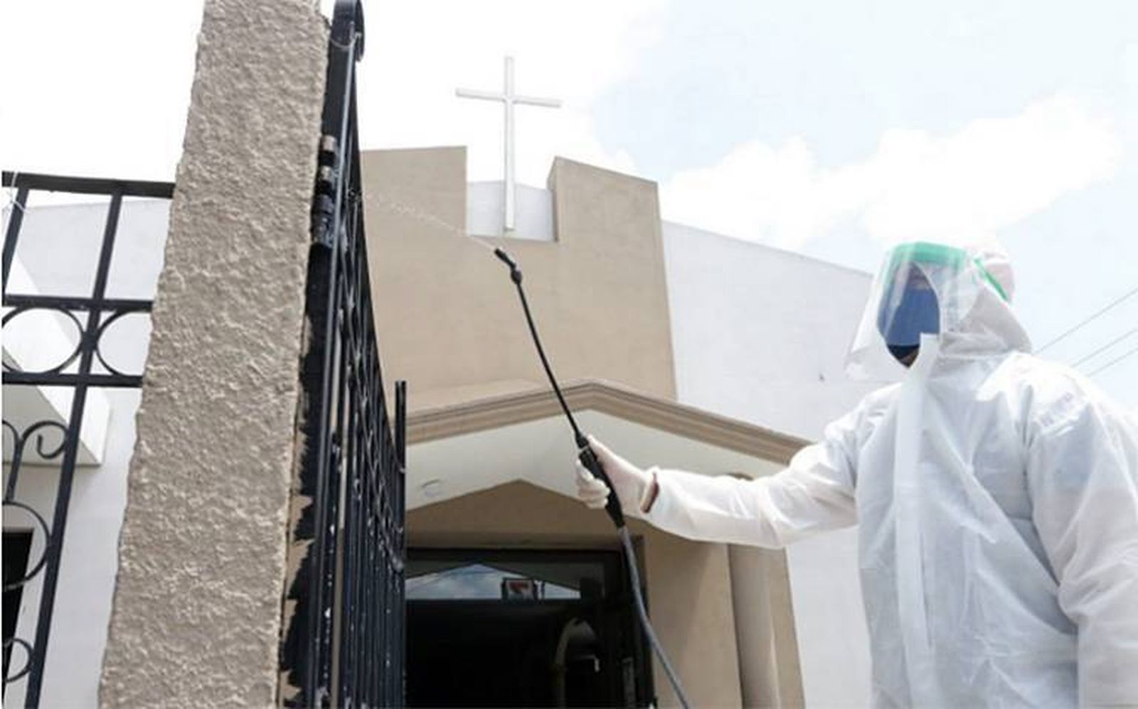 Volver a los templos, riesgos y oportunidades