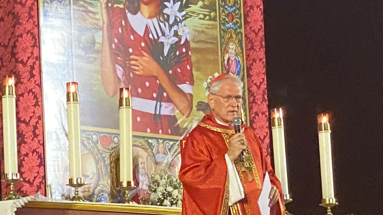 Cardenal Leonardo Steiner en la beatificação de Benigna Cardoso