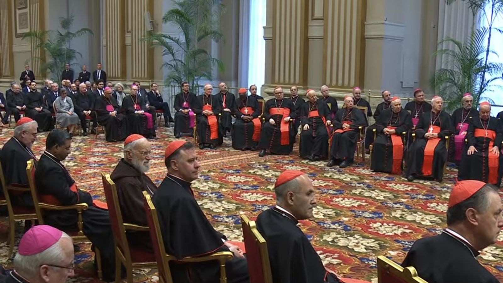 La Curia escucha a Prevost