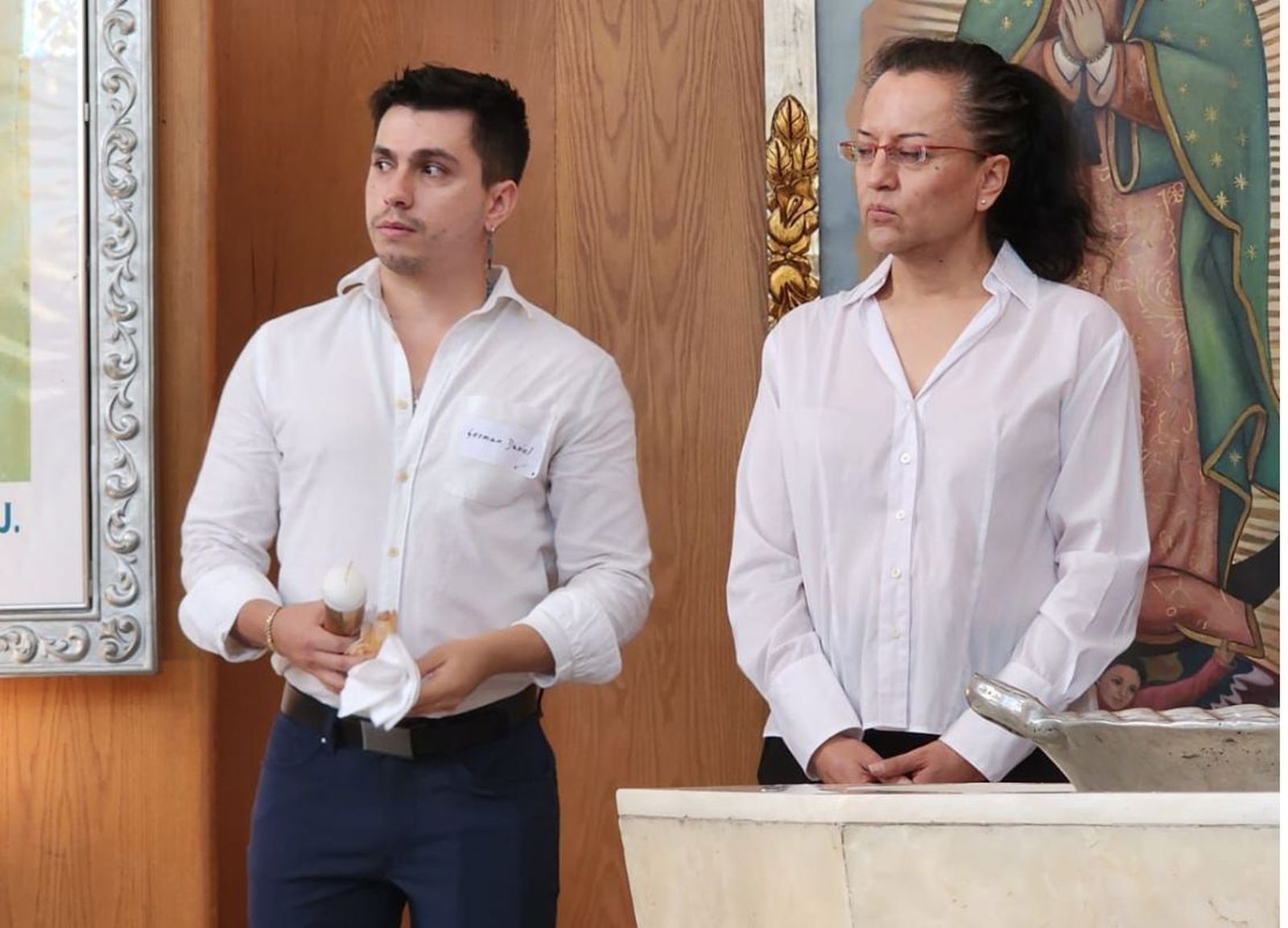 Con mi madrina, el día de mi bautismo