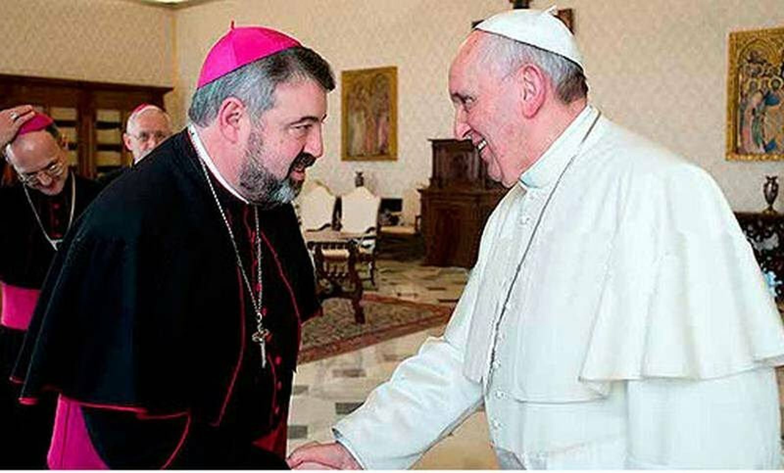 Obispo Carlos Escribano, con el Papa Francisco