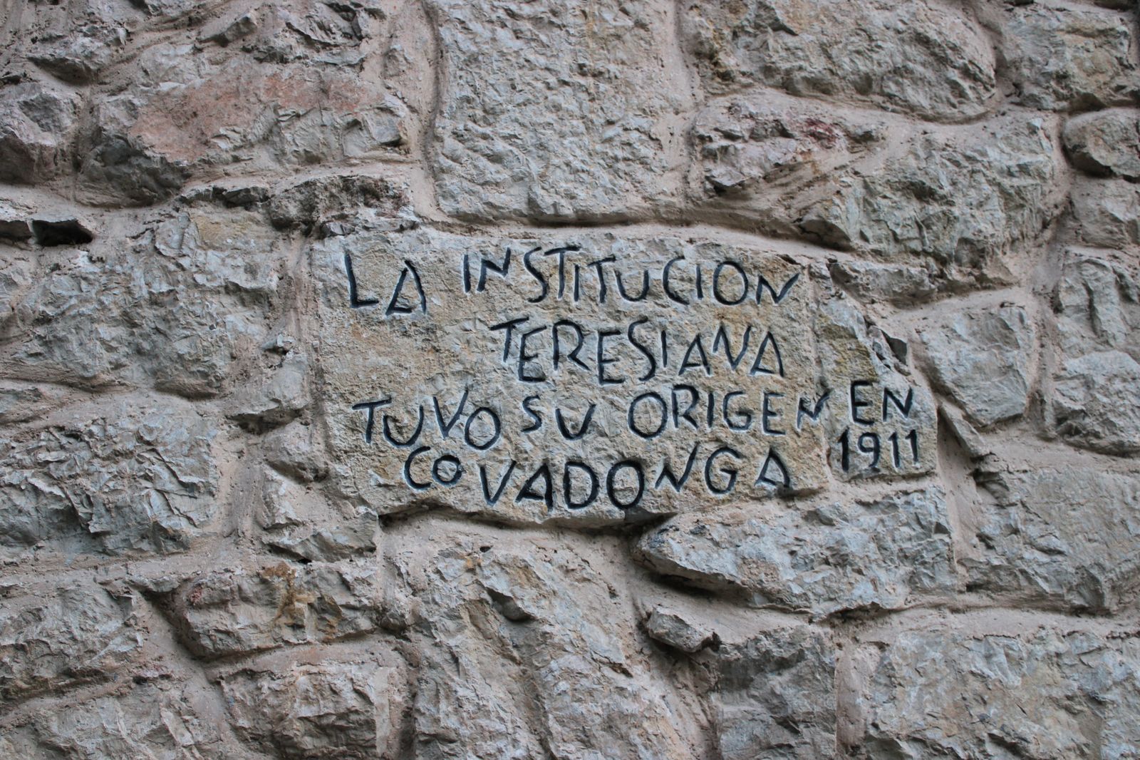 Inscripción en Covadonga