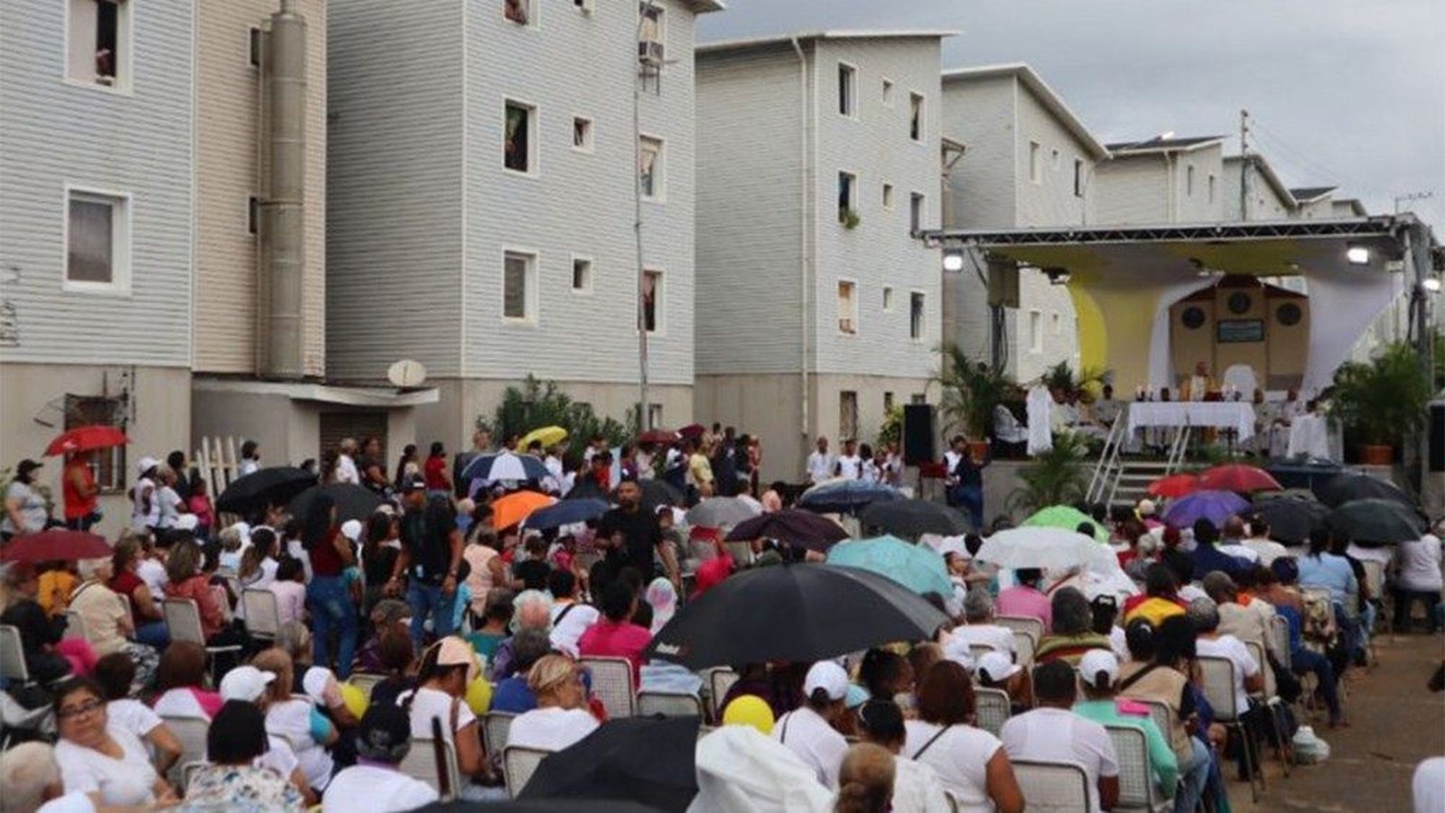 Consagración de la nueva iglesia en Ciudad Chávez, Venezuela
