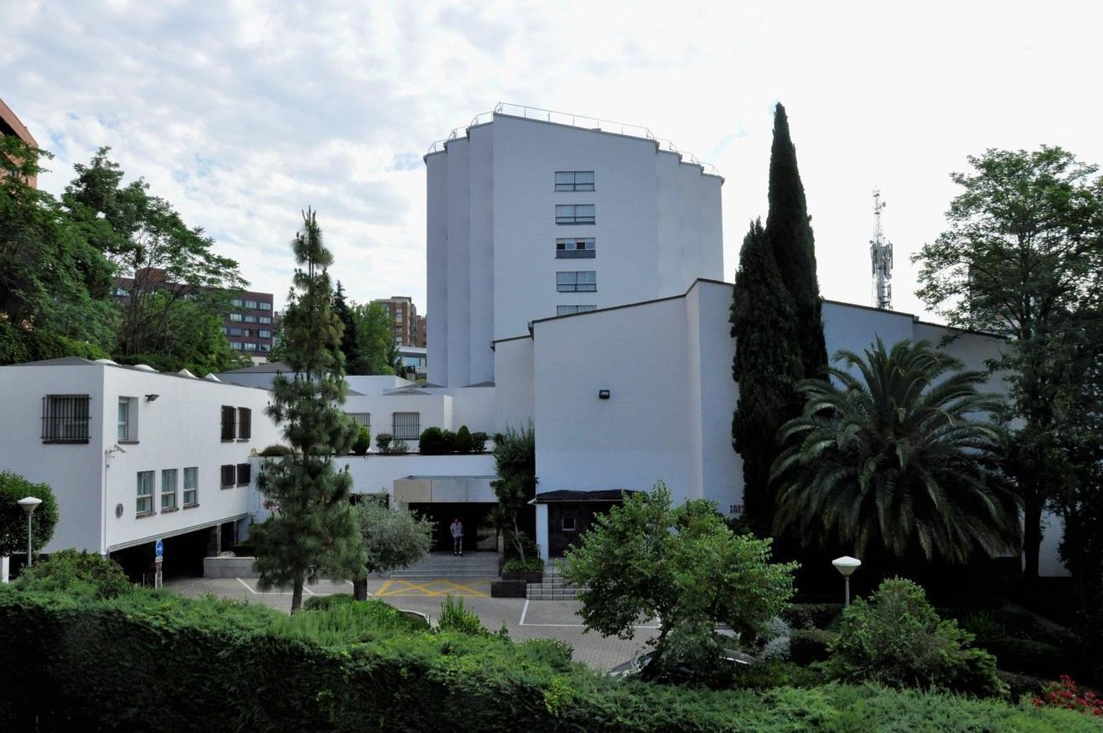 Colegio Mayor Elías Ahuja