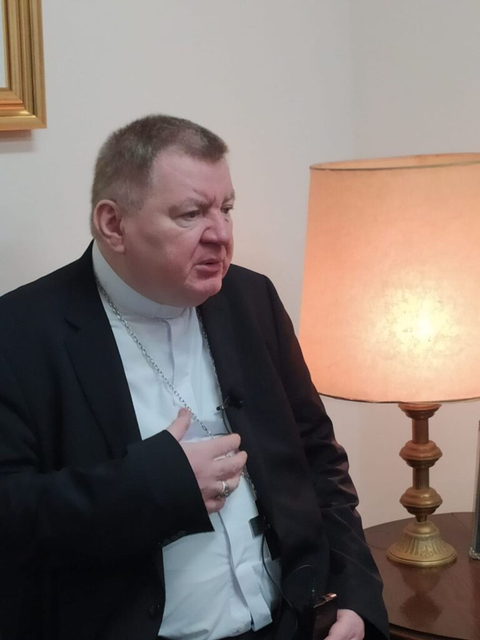 Miroslaw Adamczyk, nuncio saliente