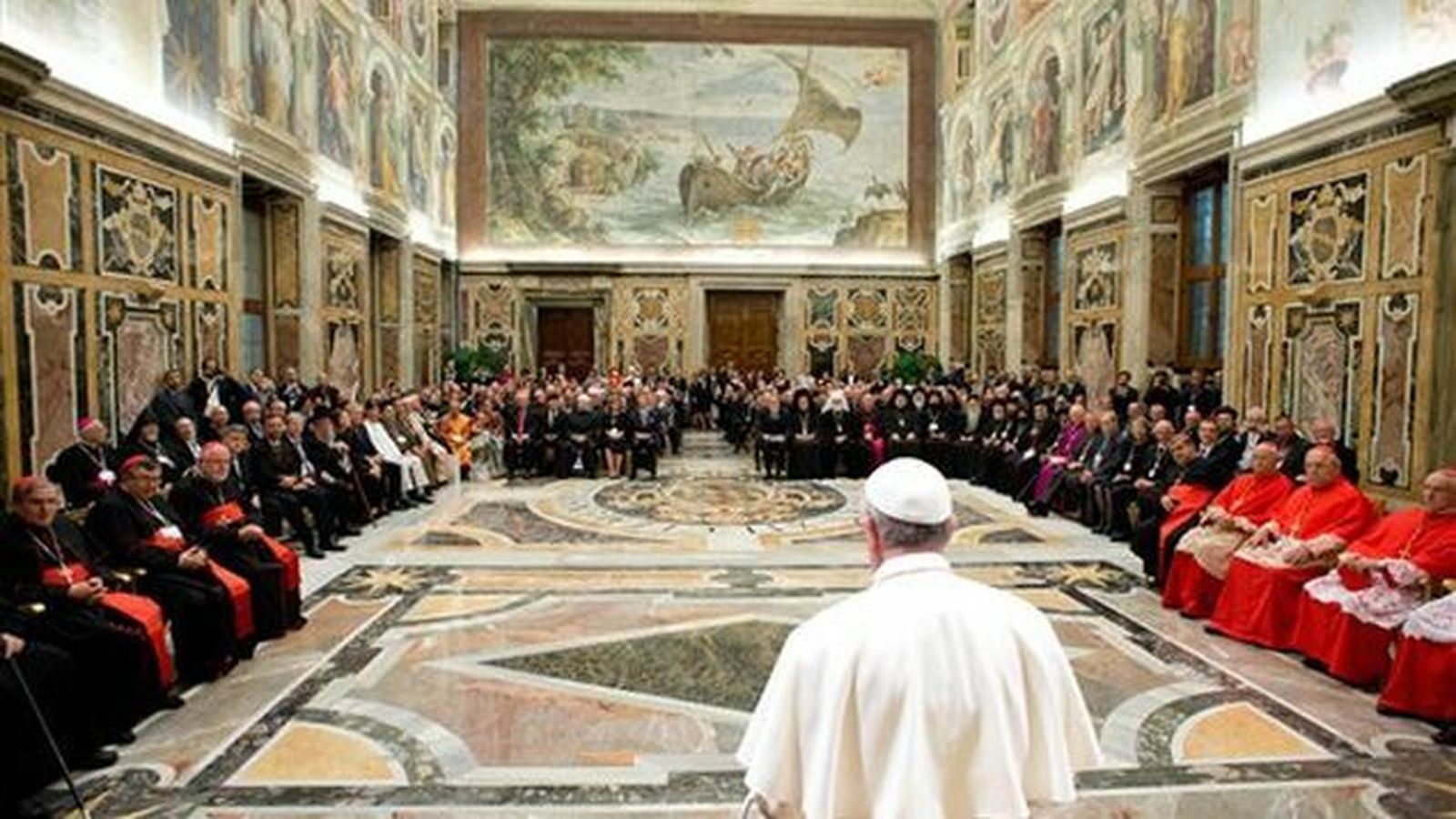 Francisco, ante la Curia romana