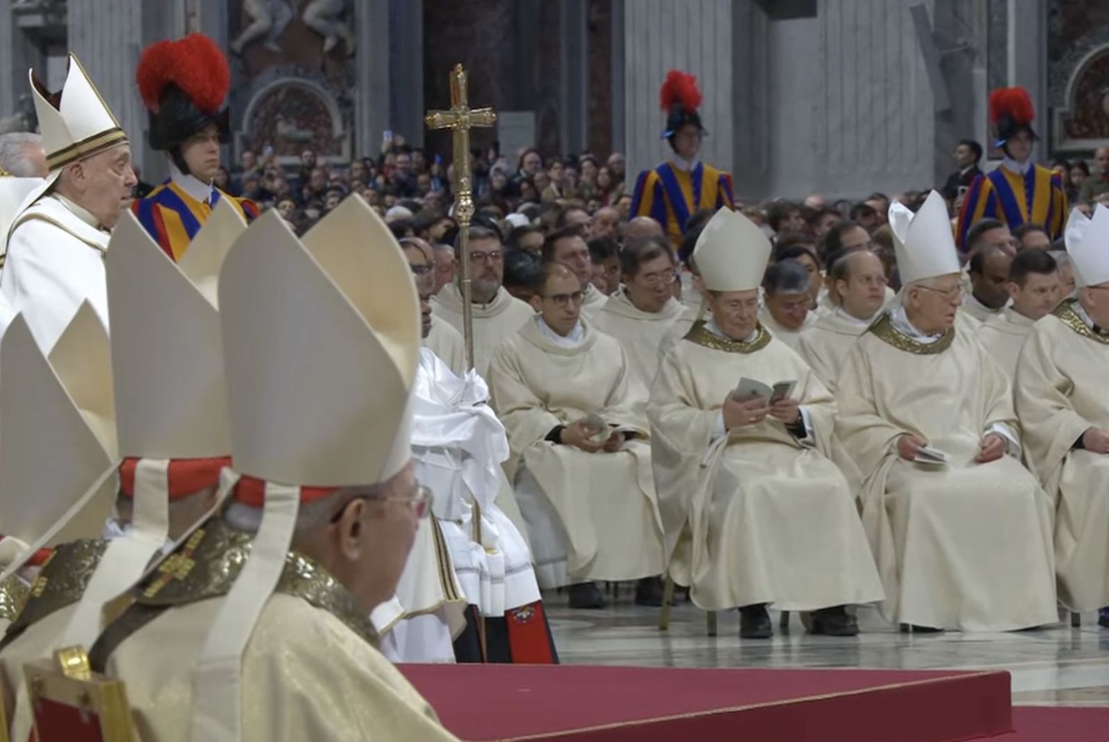 Francisco preside la misa de la Epifanía del Señor