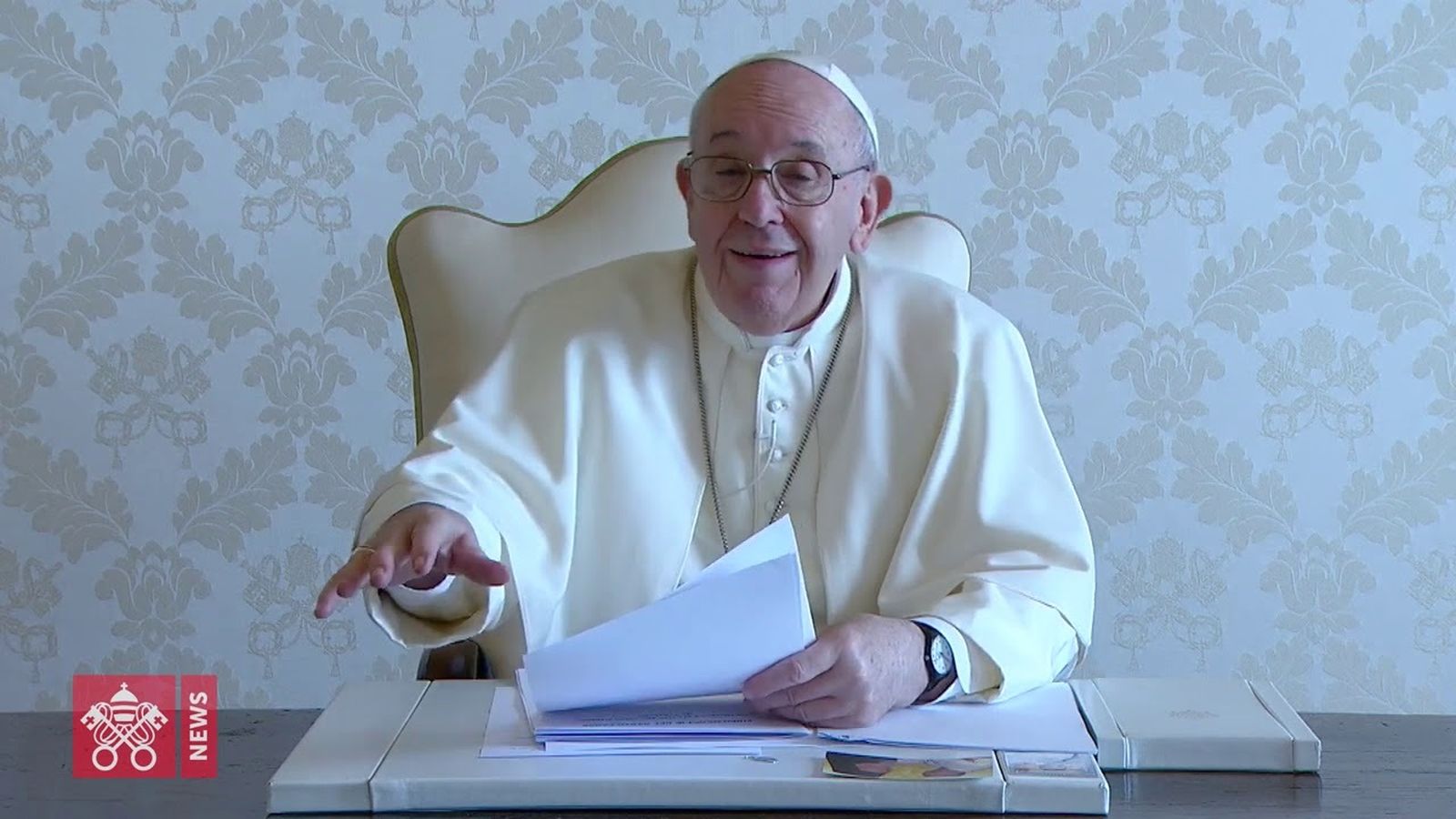 Francisco: "Lo que Dios nos pide es ser pueblo de Dios, no elite de Dios"