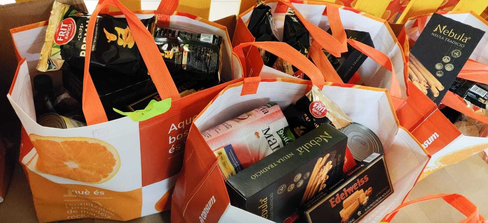 Los lotes de Càritas Blanes para esta Navidad.