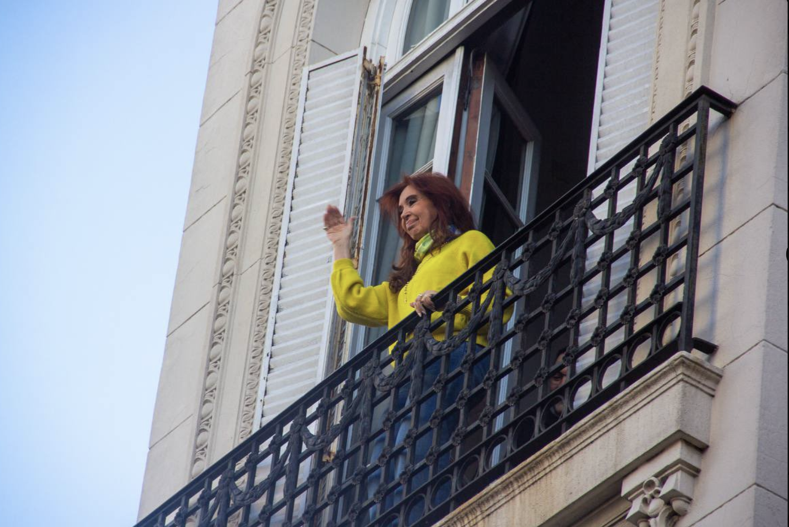 Cristina Fernández de Kirchner está en arresto domiciliario