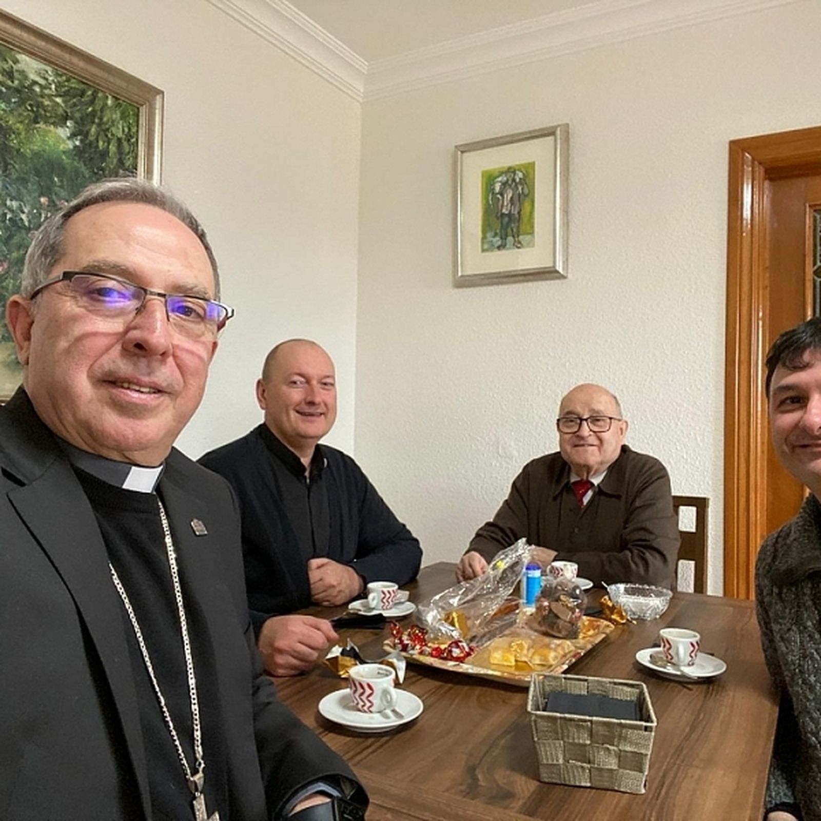 El obispo de Zamora transforma el palacio en una residencia sacerdotal